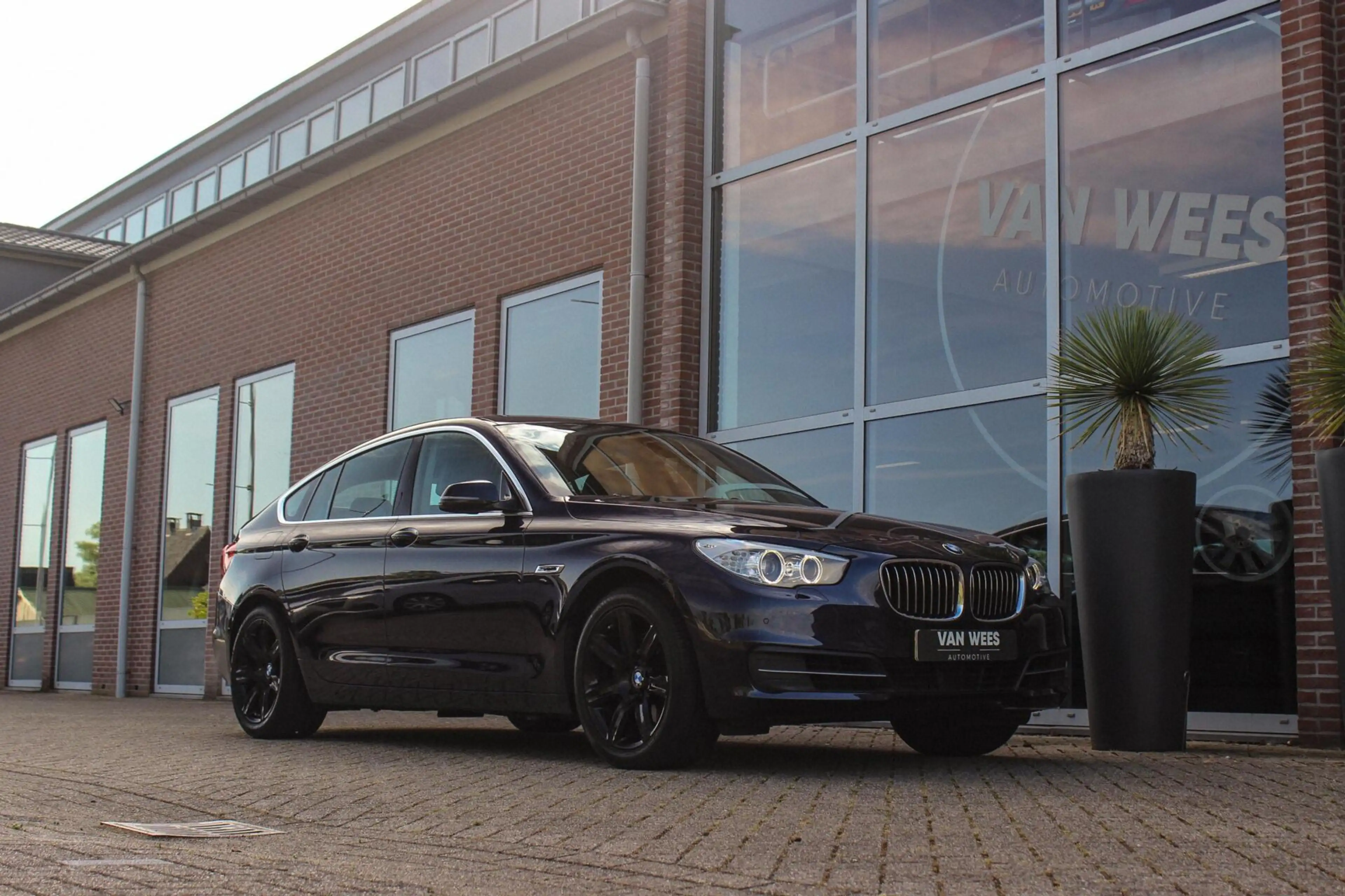 BMW 535 5-serie Gran Turismo 535i High Executive | NL auto — photo 9