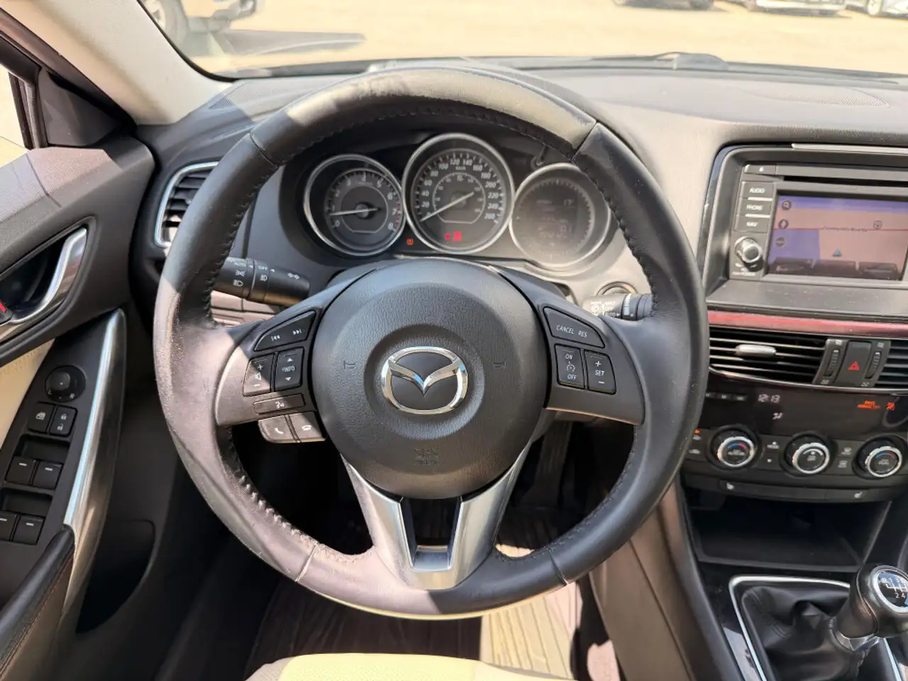 Mazda 6 снимка Mazda 6