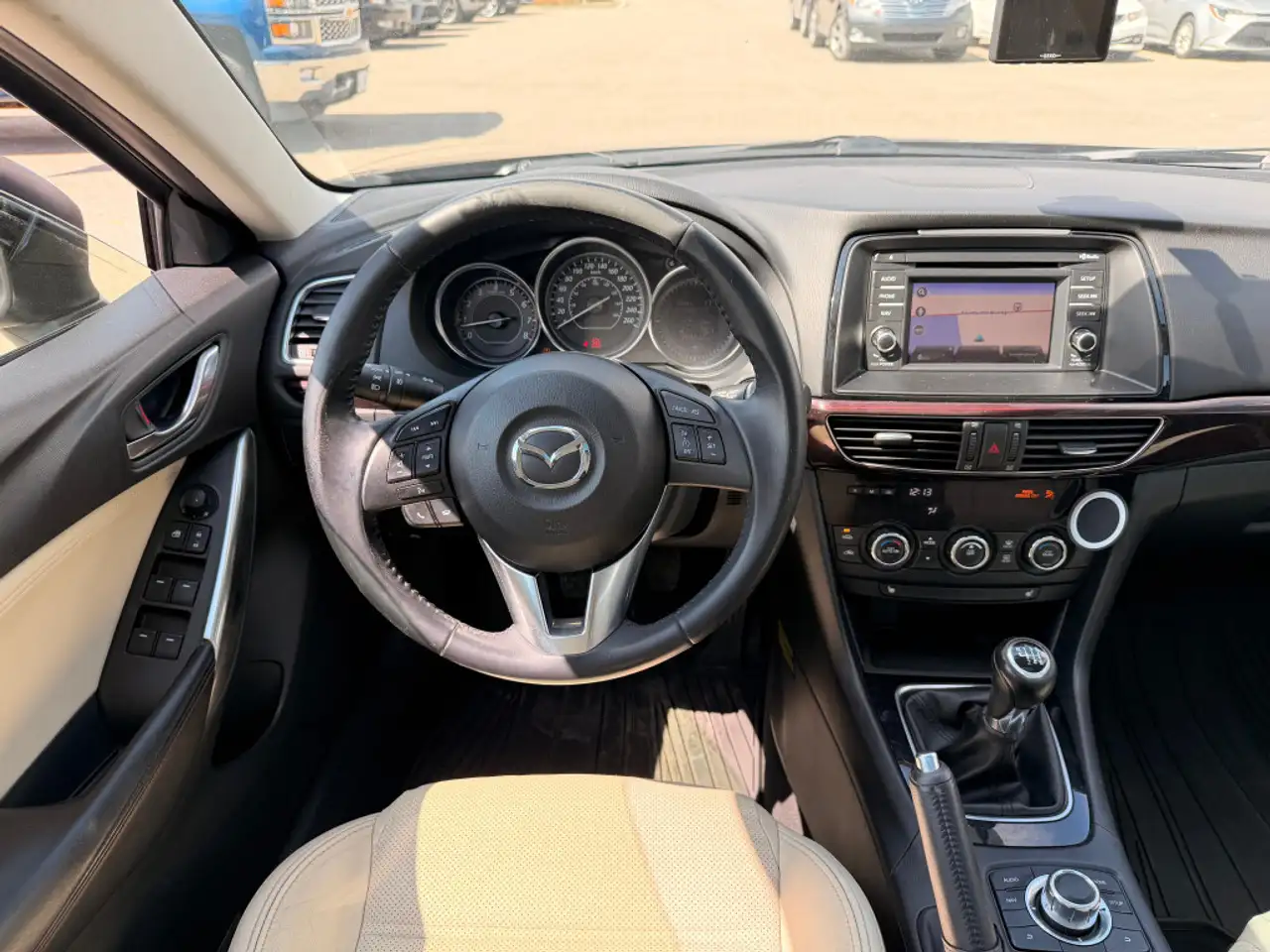 Mazda 6 снимка Mazda 6