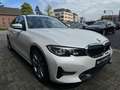 BMW 318 d Sport Line bijela - thumbnail 3