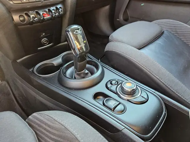 MINI Countryman view 15