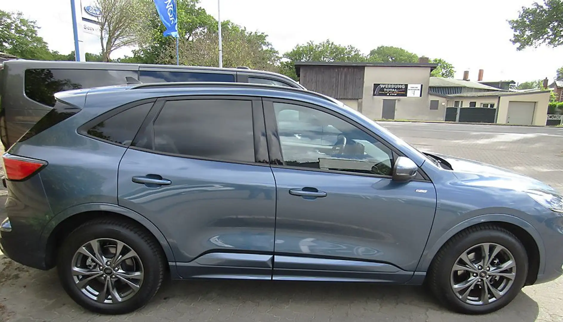 Ford Kuga 1.5 EcoBoost ST-Line X SHZ v&h DAB ACC Navi Blau - 2