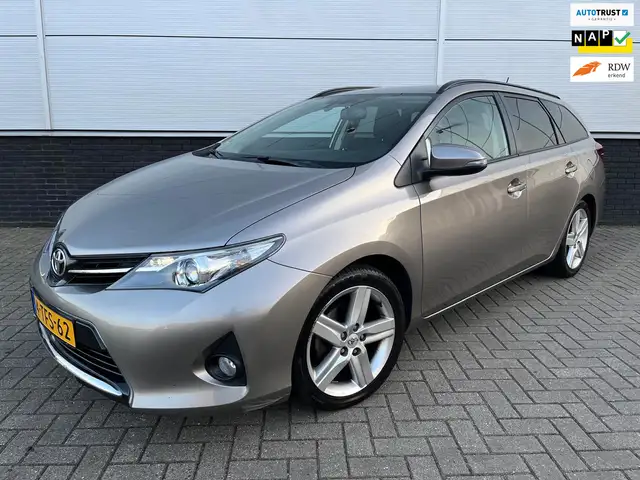 Toyota Auris Touring Sports 1.6 Dynamic Clima - NAP - cruise co