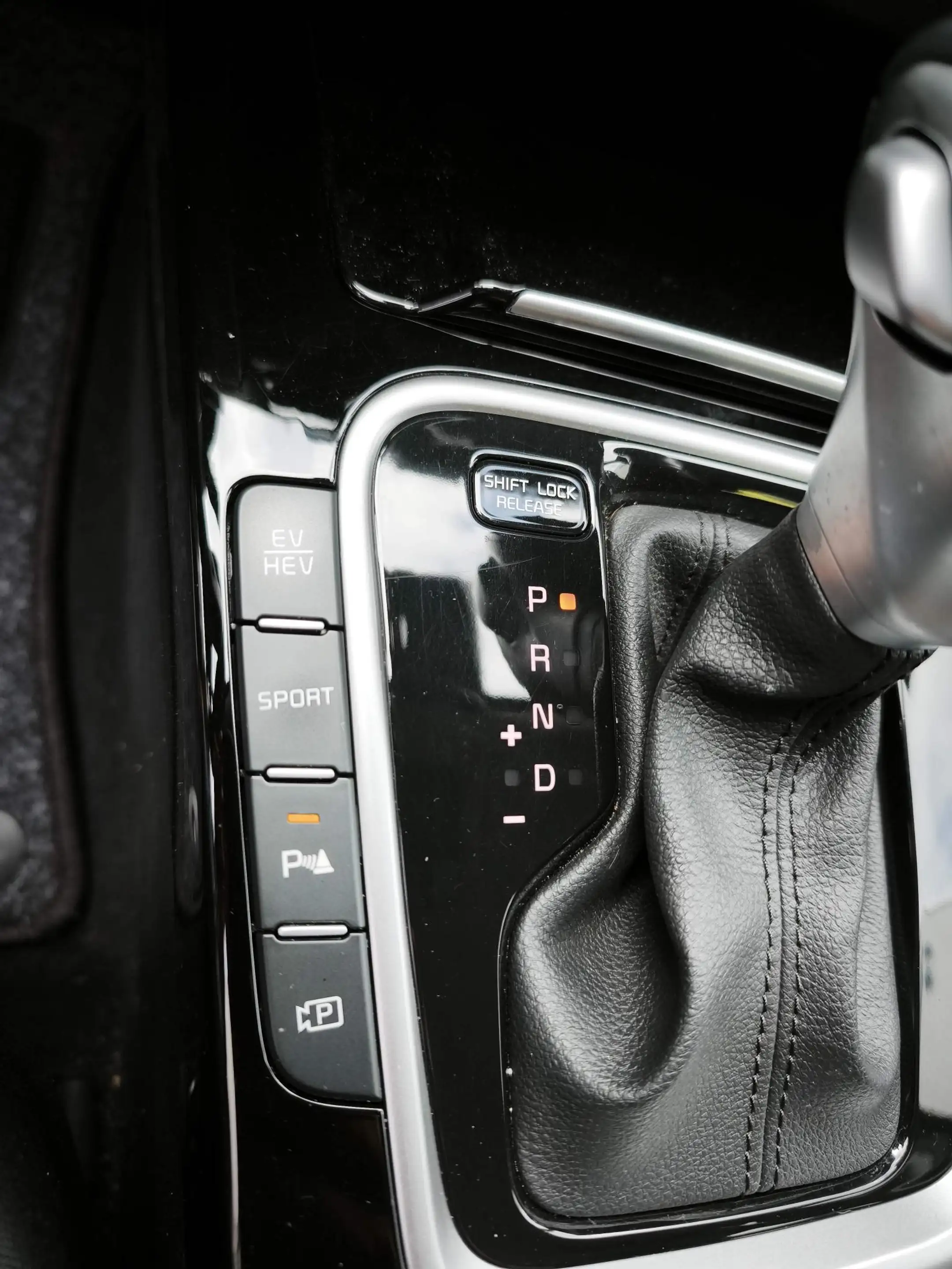 Kia Ceed SW / cee'd SW Sportswagon 1.6 GDI PHEV DynamicPlusLine Camera Ca — photo 23