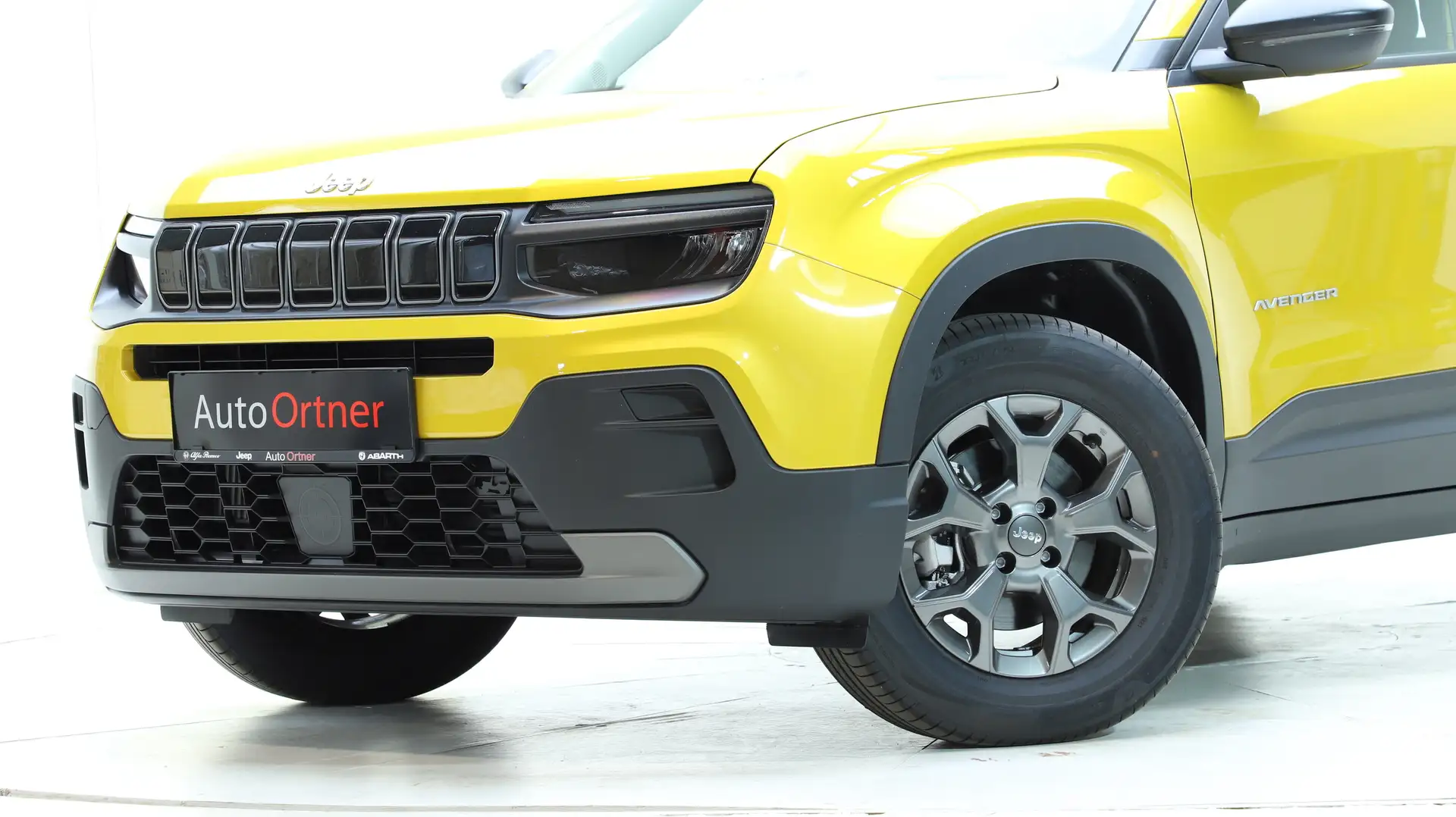 Jeep Avenger Mild-Hybrid Aut., LED, AppleCP/AndroidAuto Gold - 2