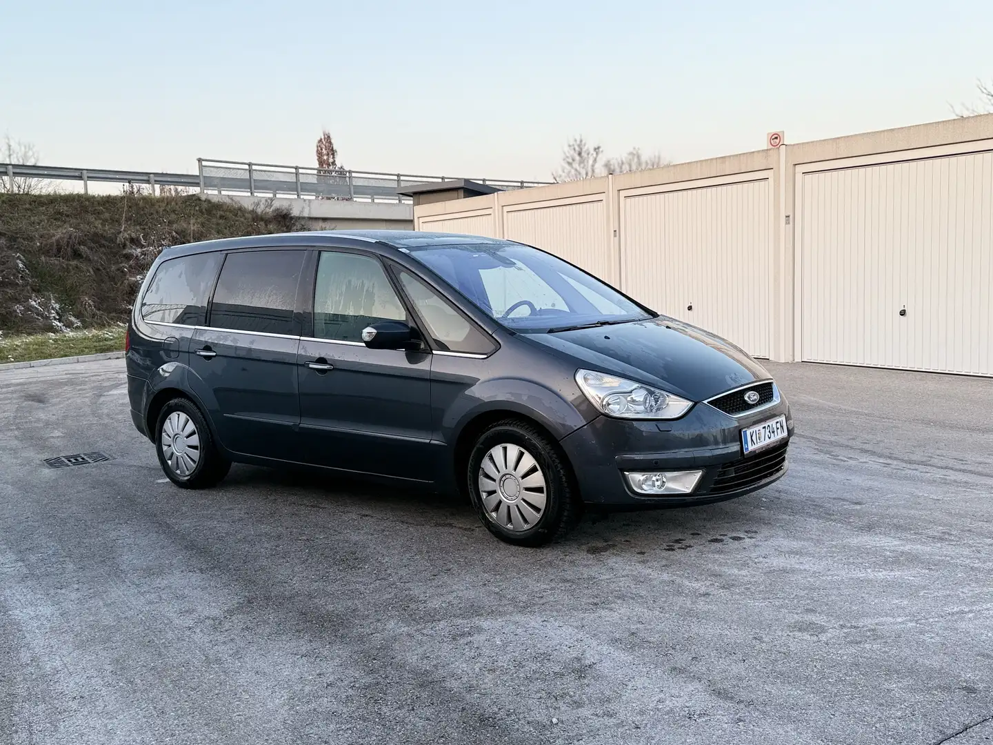 Ford Galaxy 2.0 TDCi Allrad Titanium - 1