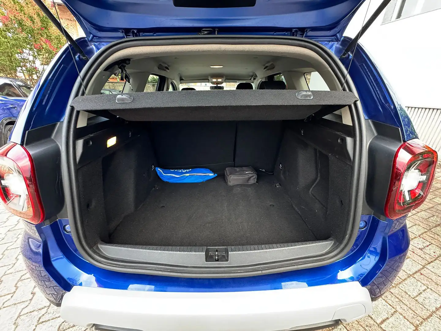 Dacia Duster 1.0 tce ECO-G Prestige 4x2 1.0 tce Prestige Eco-g Blu/Azzurro - 2