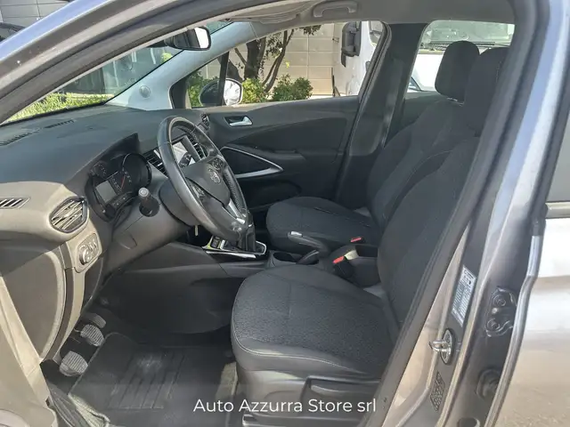 Opel Crossland view 8