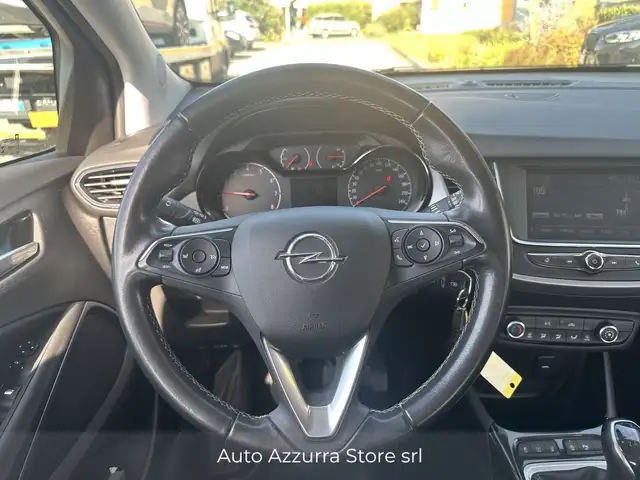 Opel Crossland view 11