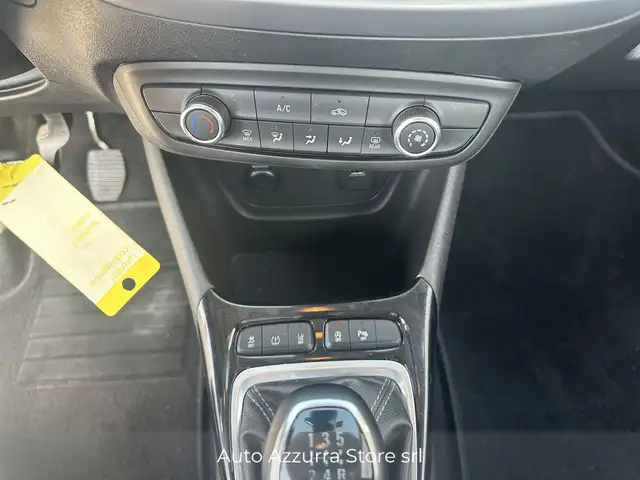 Opel Crossland view 12