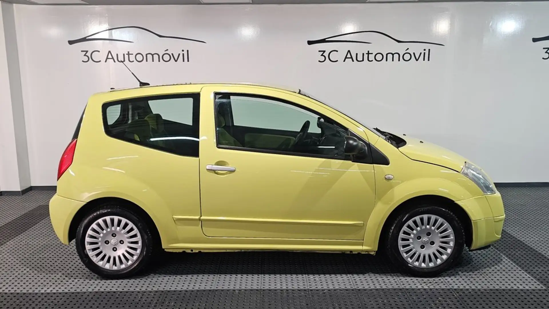 Citroen C2 1.4I SX Gelb - 2