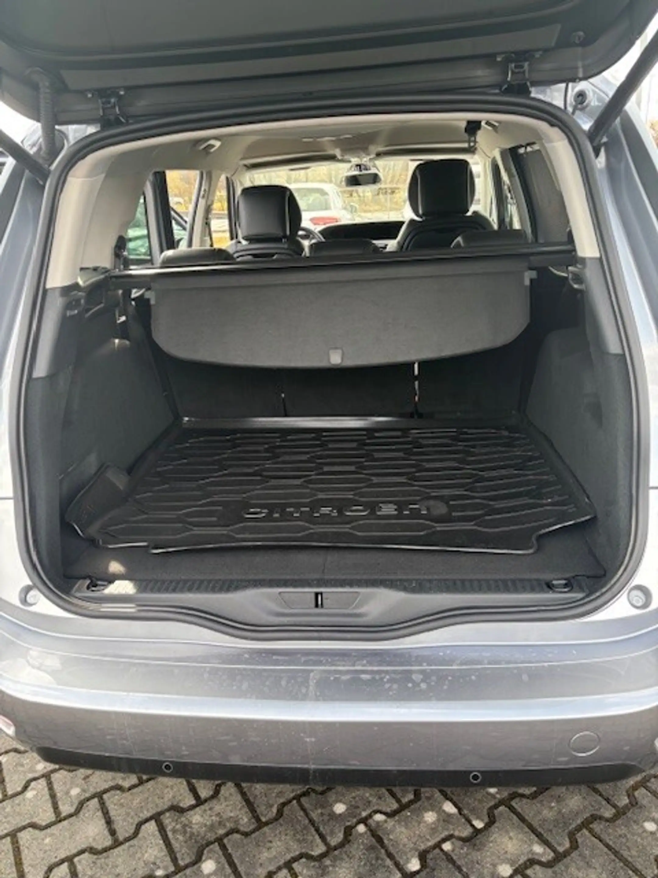 Citroen C4 SpaceTourer C4 Spacetourer Grand BlueHDI 130 EAT8 Shine — photo 7