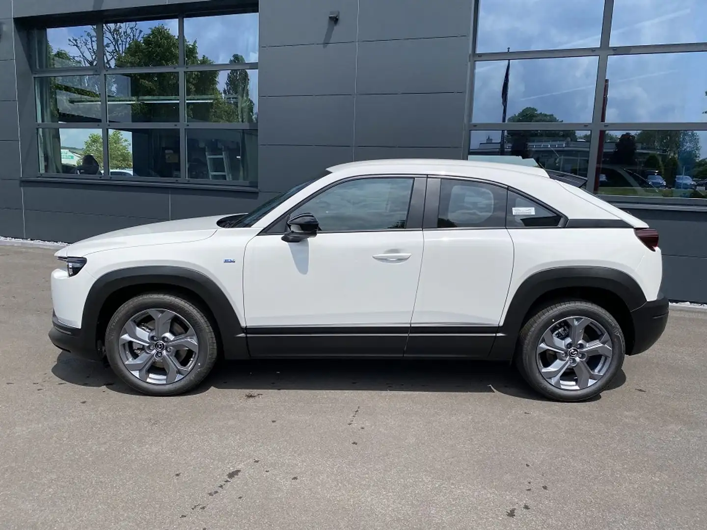 Mazda MX-30 EV,3 phasig ADVANTAGE,1 Hand. Blanc - 2