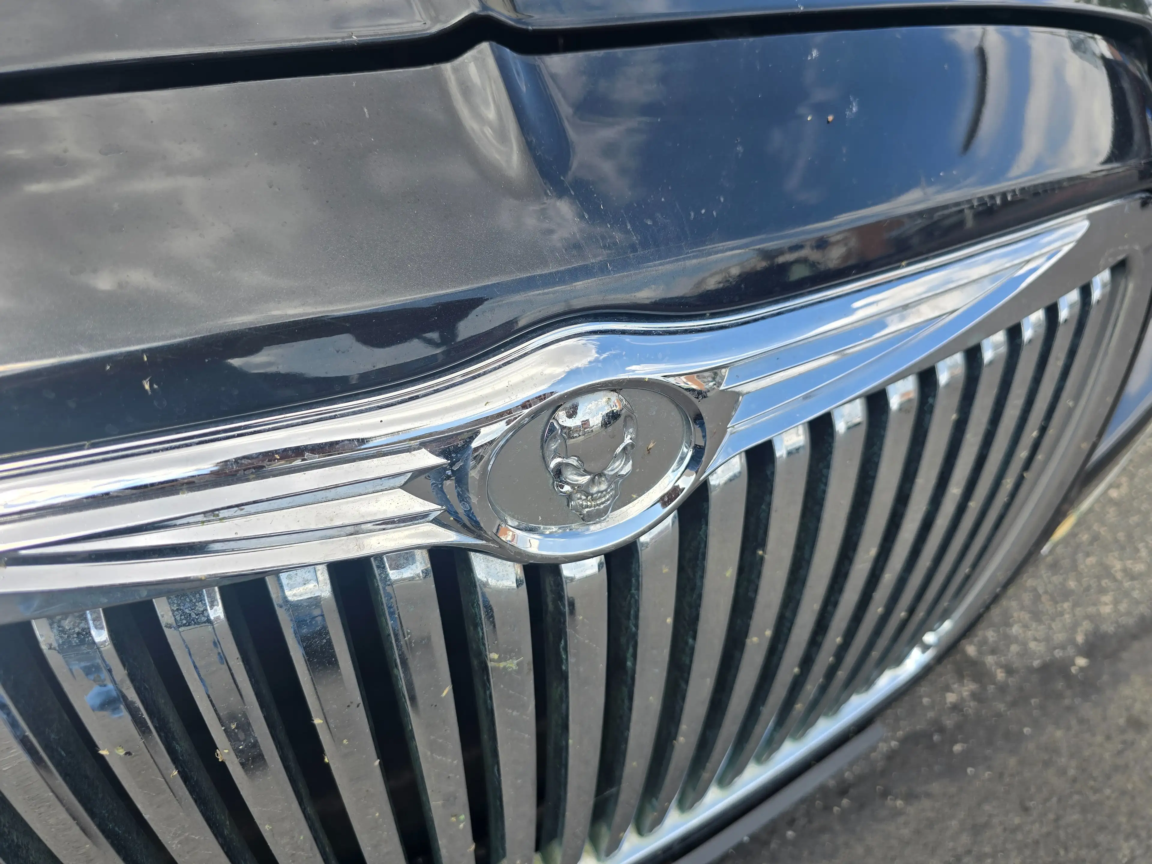 Chrysler 300C Bentley Optik — photo 11