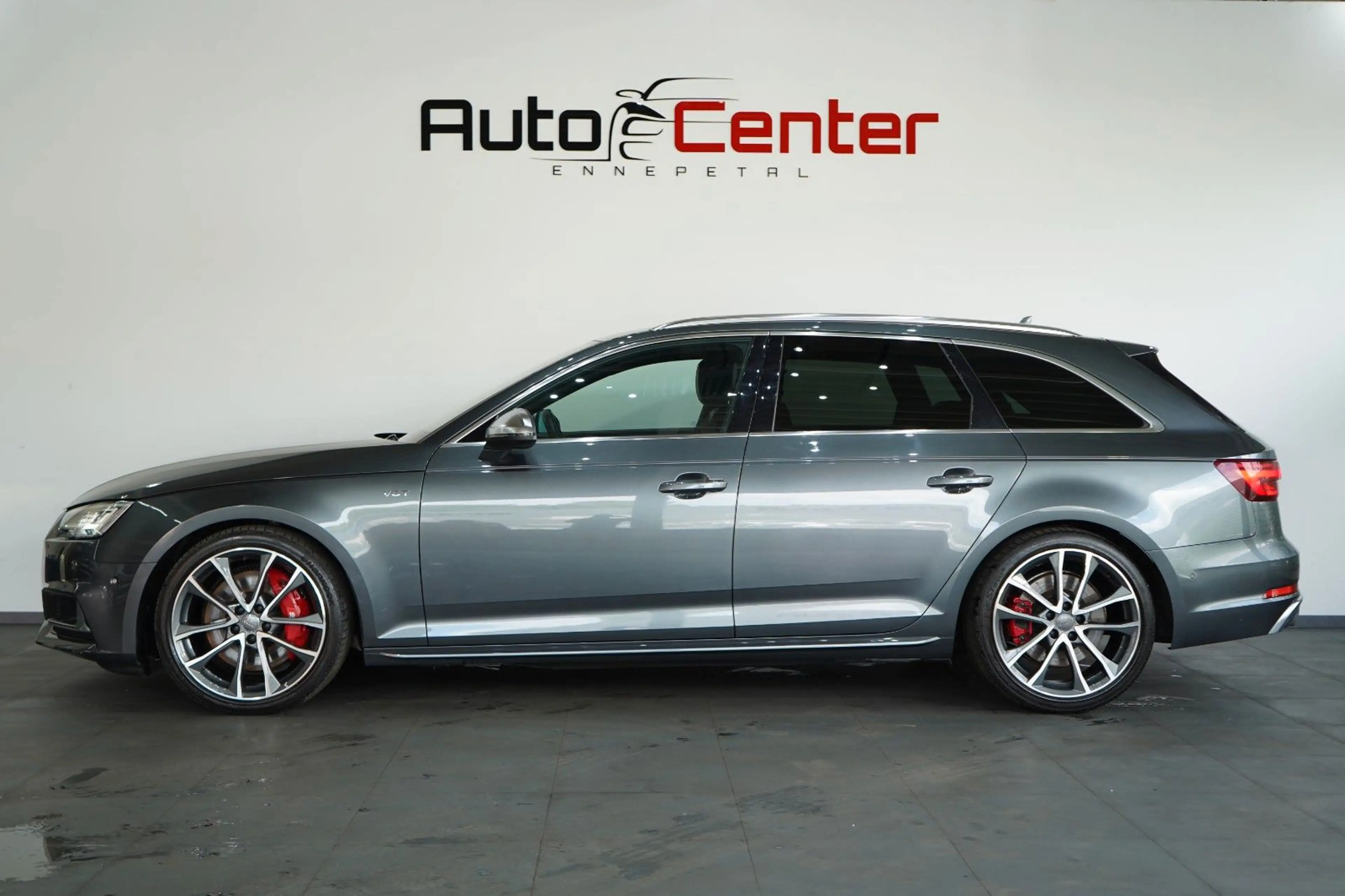 Audi S4 Avant 3.0 TFSI quattro*Carbon*Daytona G.*Ahk* — photo 4