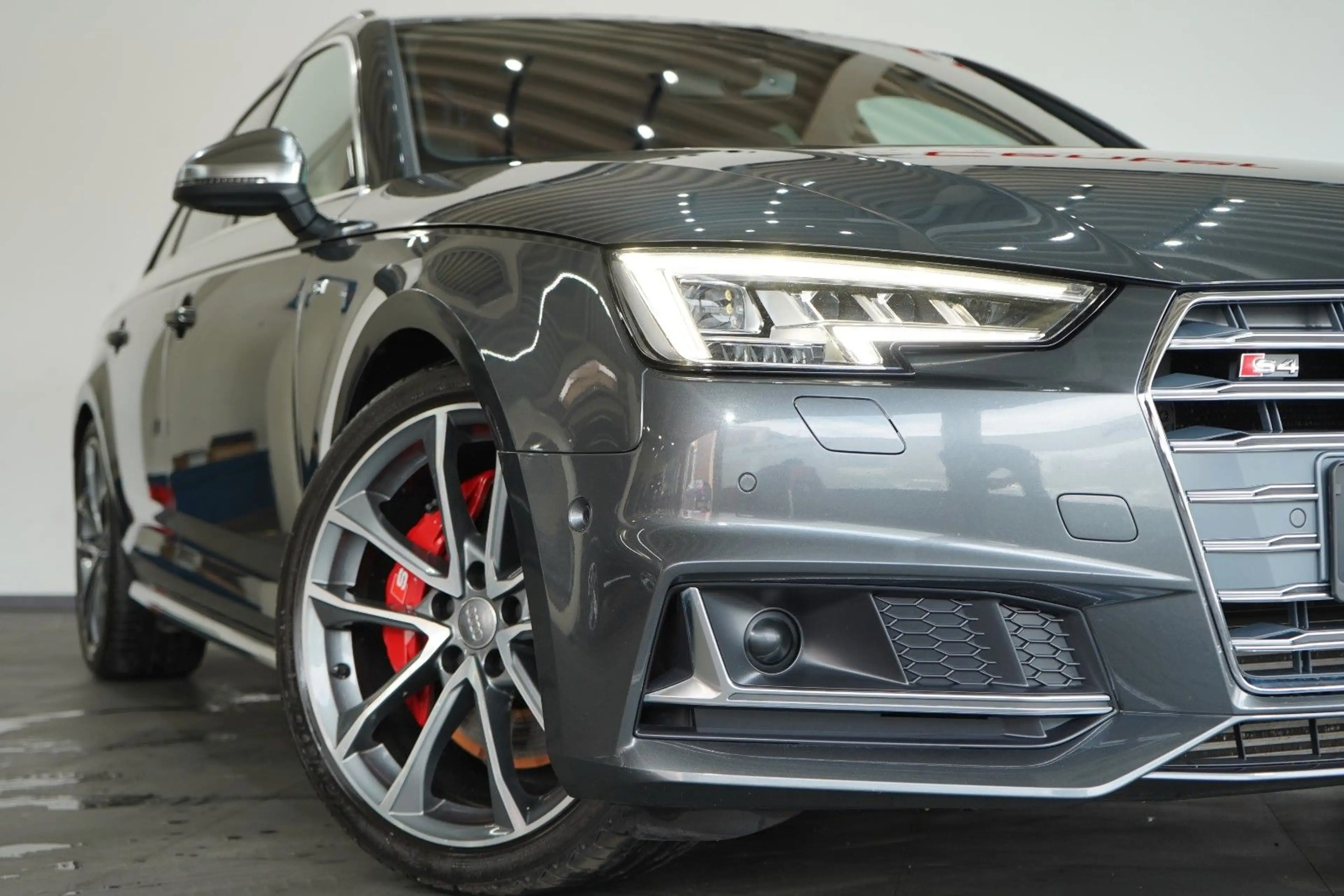 Audi S4 Avant 3.0 TFSI quattro*Carbon*Daytona G.*Ahk* — photo 6