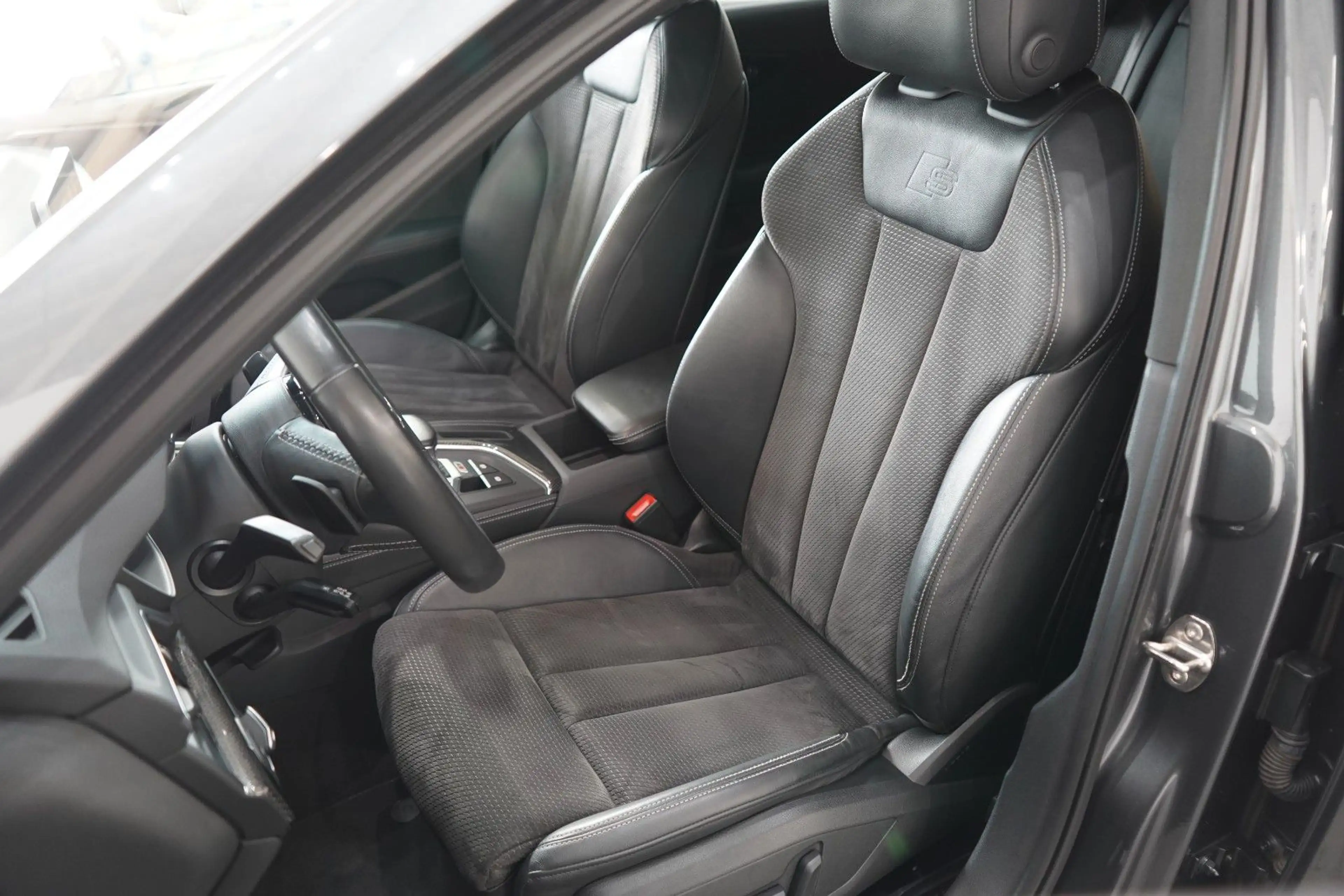 Audi S4 Avant 3.0 TFSI quattro*Carbon*Daytona G.*Ahk* — photo 15