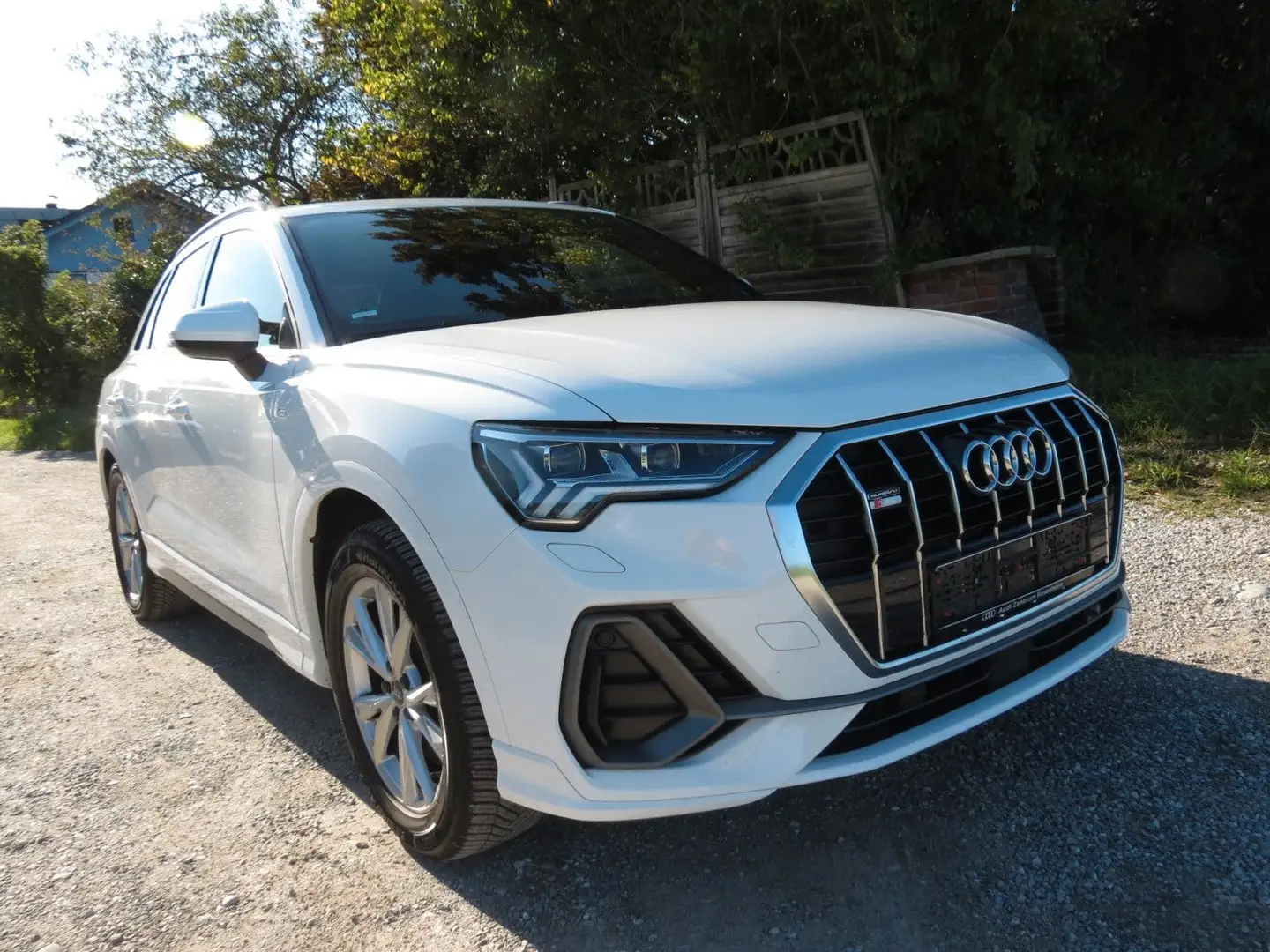Audi Q3 40 TDI quattro S line * TOP-Zustand* Weiß - 1