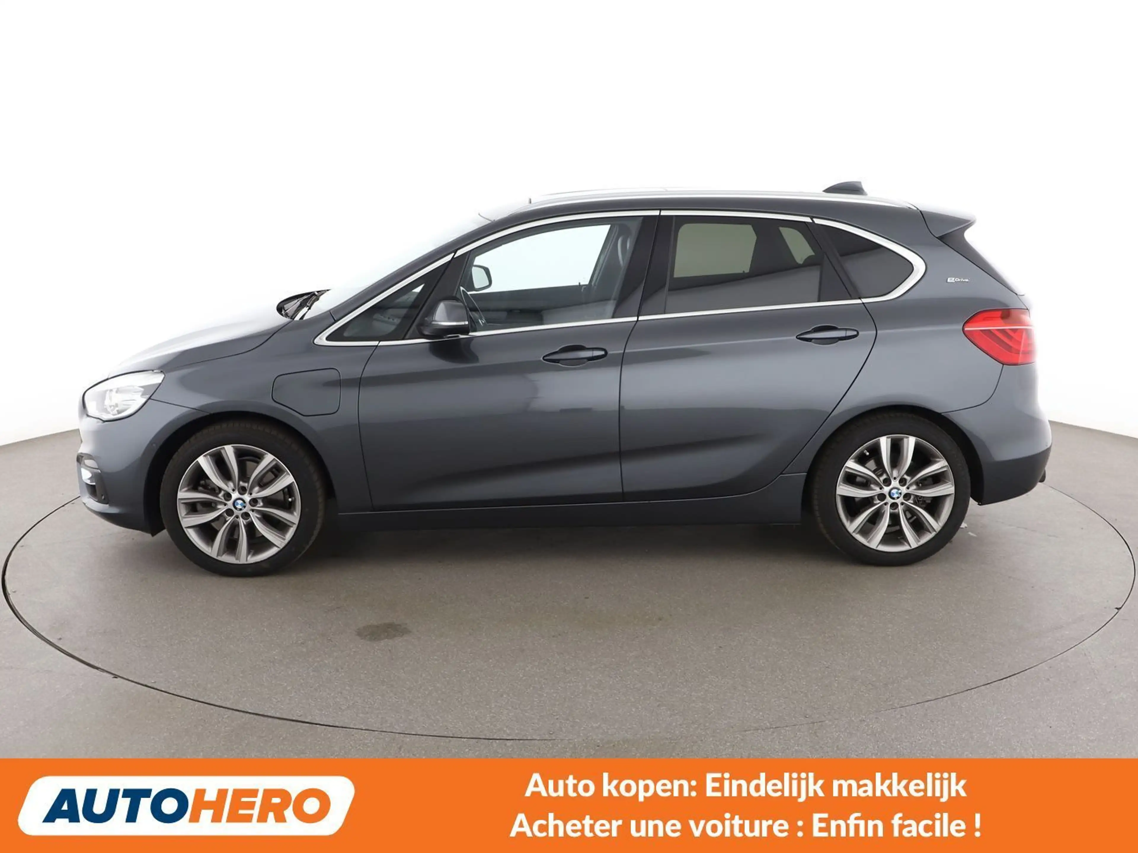 BMW 225 225xe Active Tourer Luxury Line — photo 3