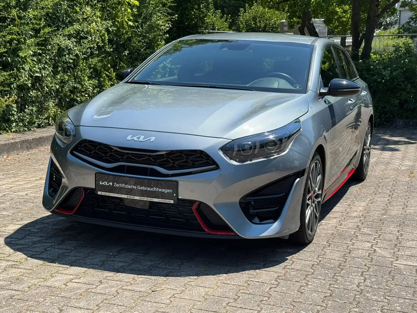 Kia ProCeed / pro_cee'd 1.6T GT 204PS Navigation Silber - 2