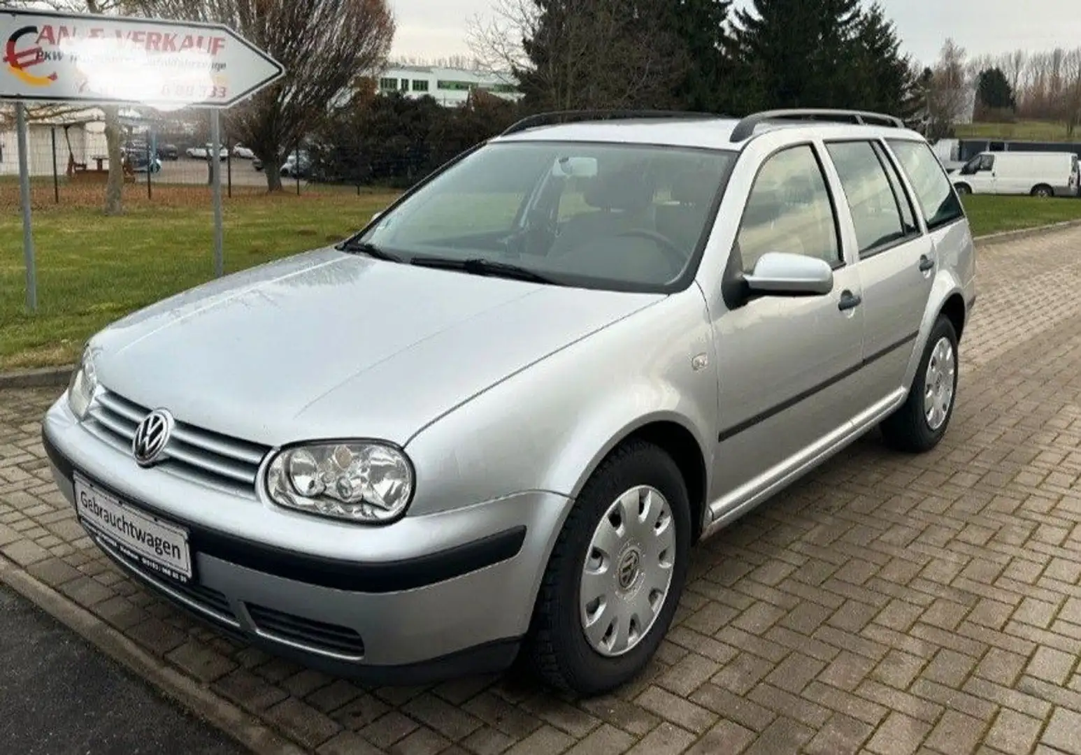 Volkswagen Golf 1.9TDI+TÜV+GARANTIE+SCHECKHEFT+1 HAND Silver - 1