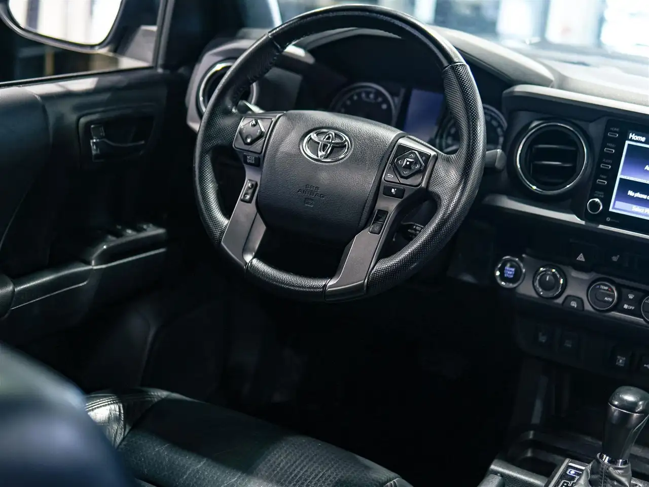 Toyota Tacoma снимка Toyota Tacoma