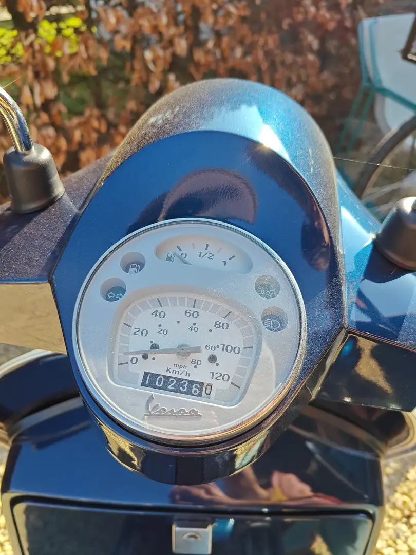 Vespa P 125 Blauw - 1