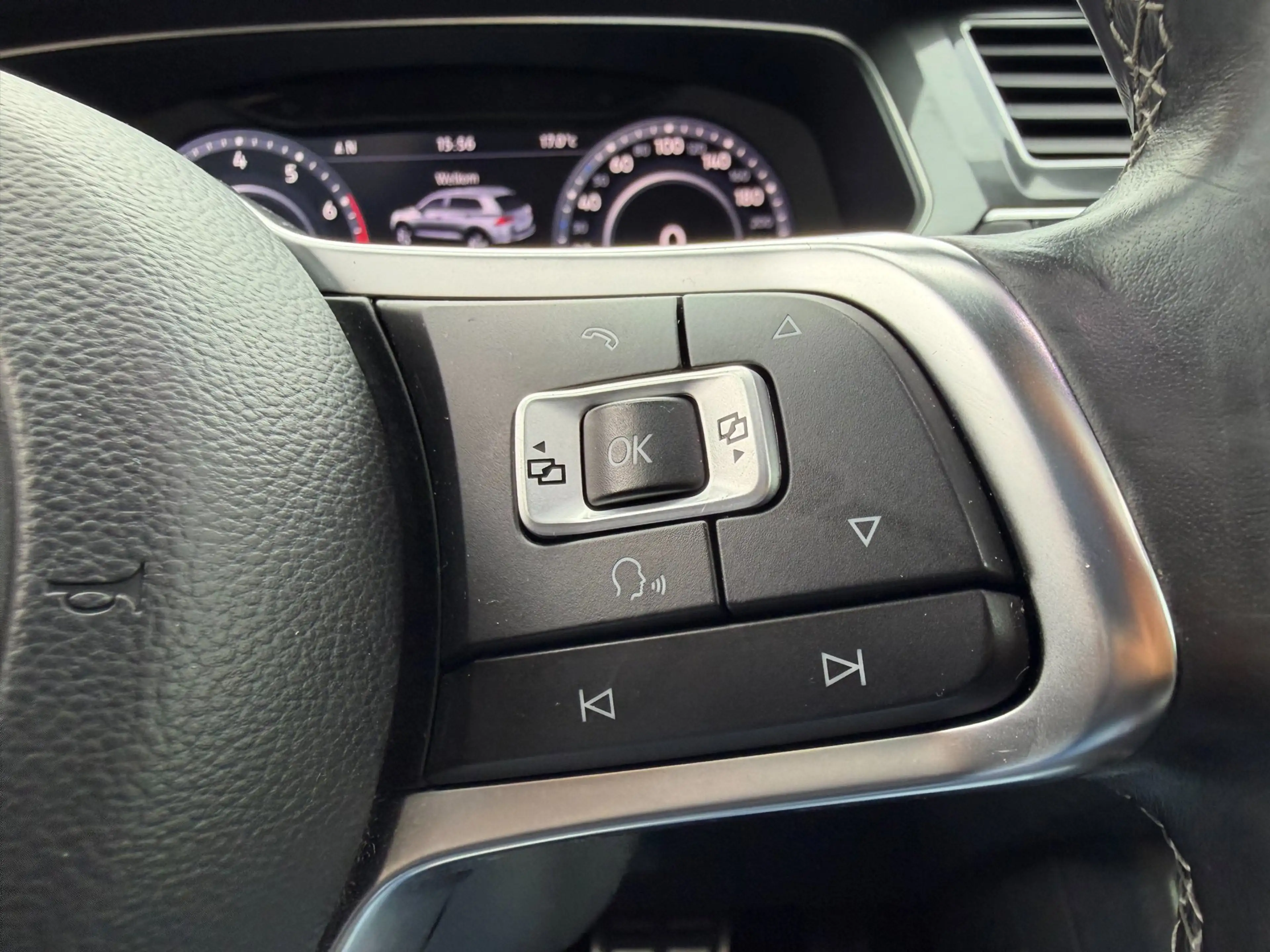 Volkswagen Tiguan 2.0 TSI 4Motion R-Line|Pano|Adaptief|H.U.D.|Keyles — photo 29