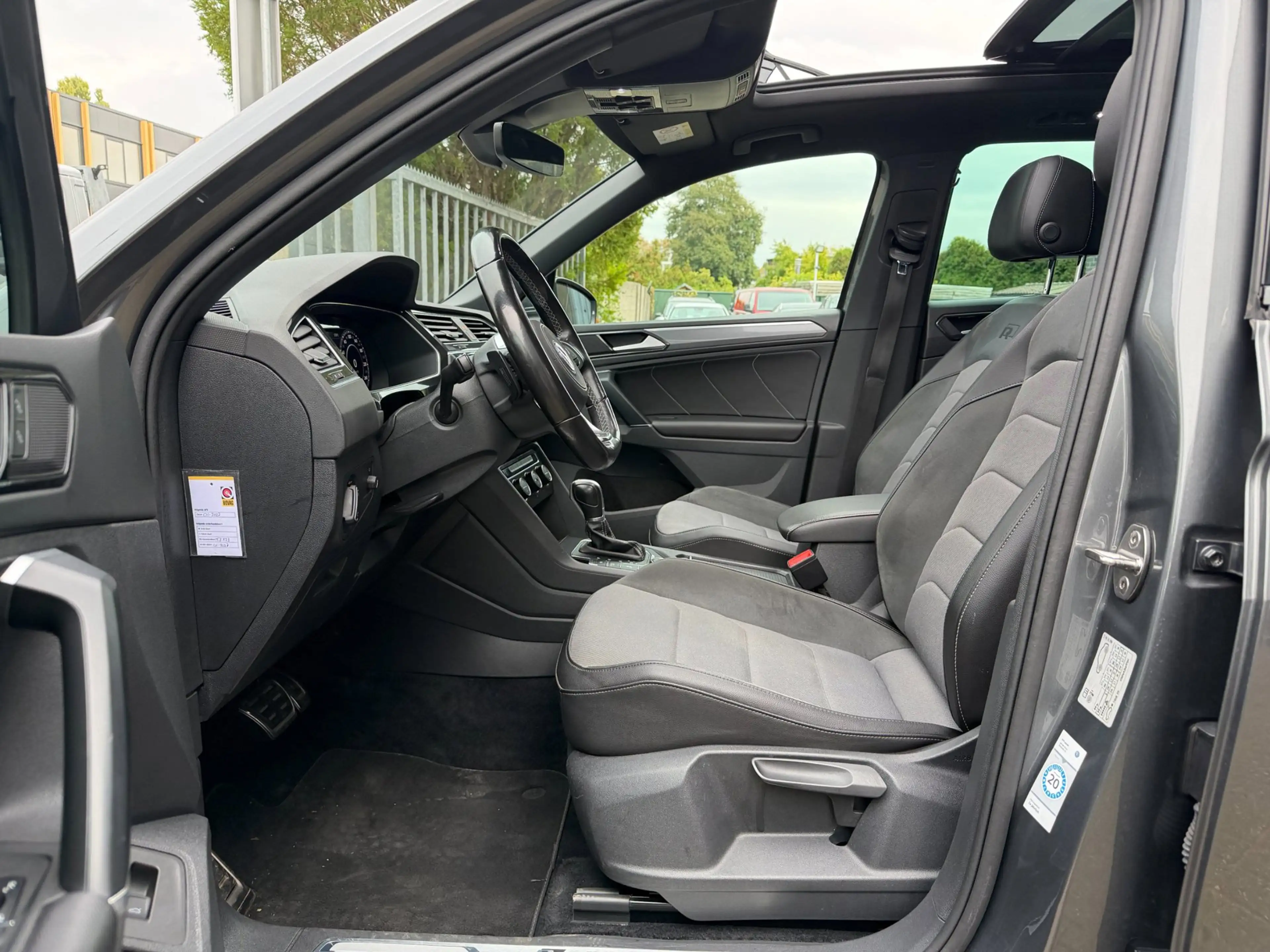 Volkswagen Tiguan 2.0 TSI 4Motion R-Line|Pano|Adaptief|H.U.D.|Keyles — photo 13