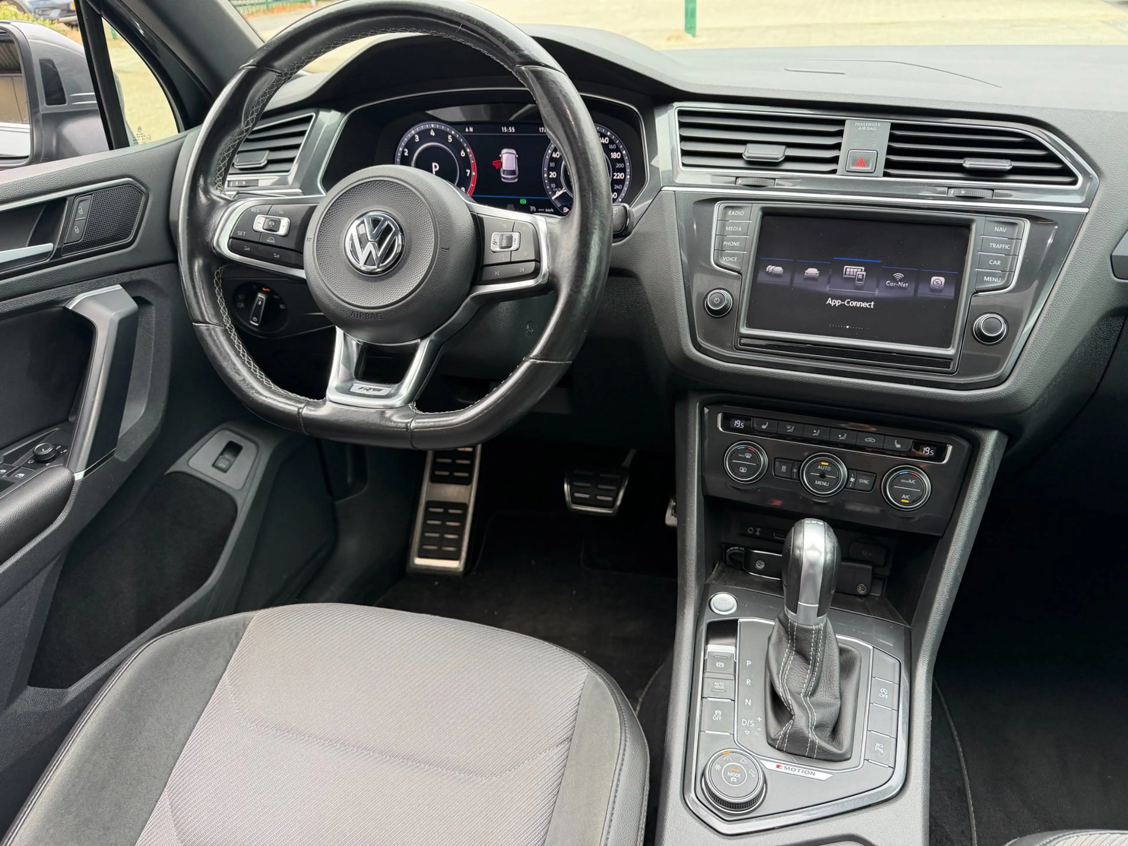 Volkswagen Tiguan 2.0 TSI 4Motion R-Line|Pano|Adaptief|H.U.D.|Keyles — photo 19