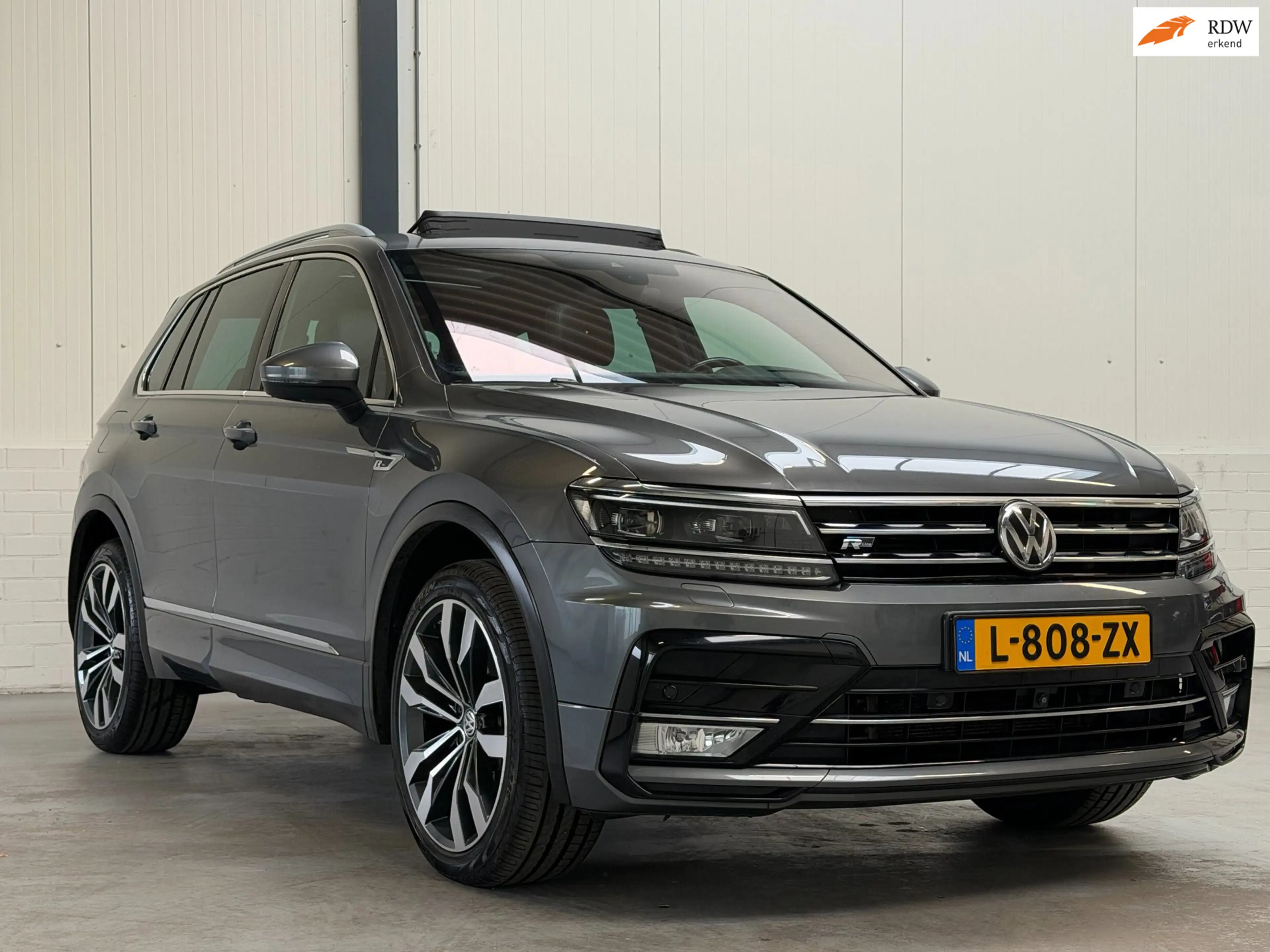 Volkswagen Tiguan 2.0 TSI 4Motion R-Line|Pano|Adaptief|H.U.D.|Keyles
