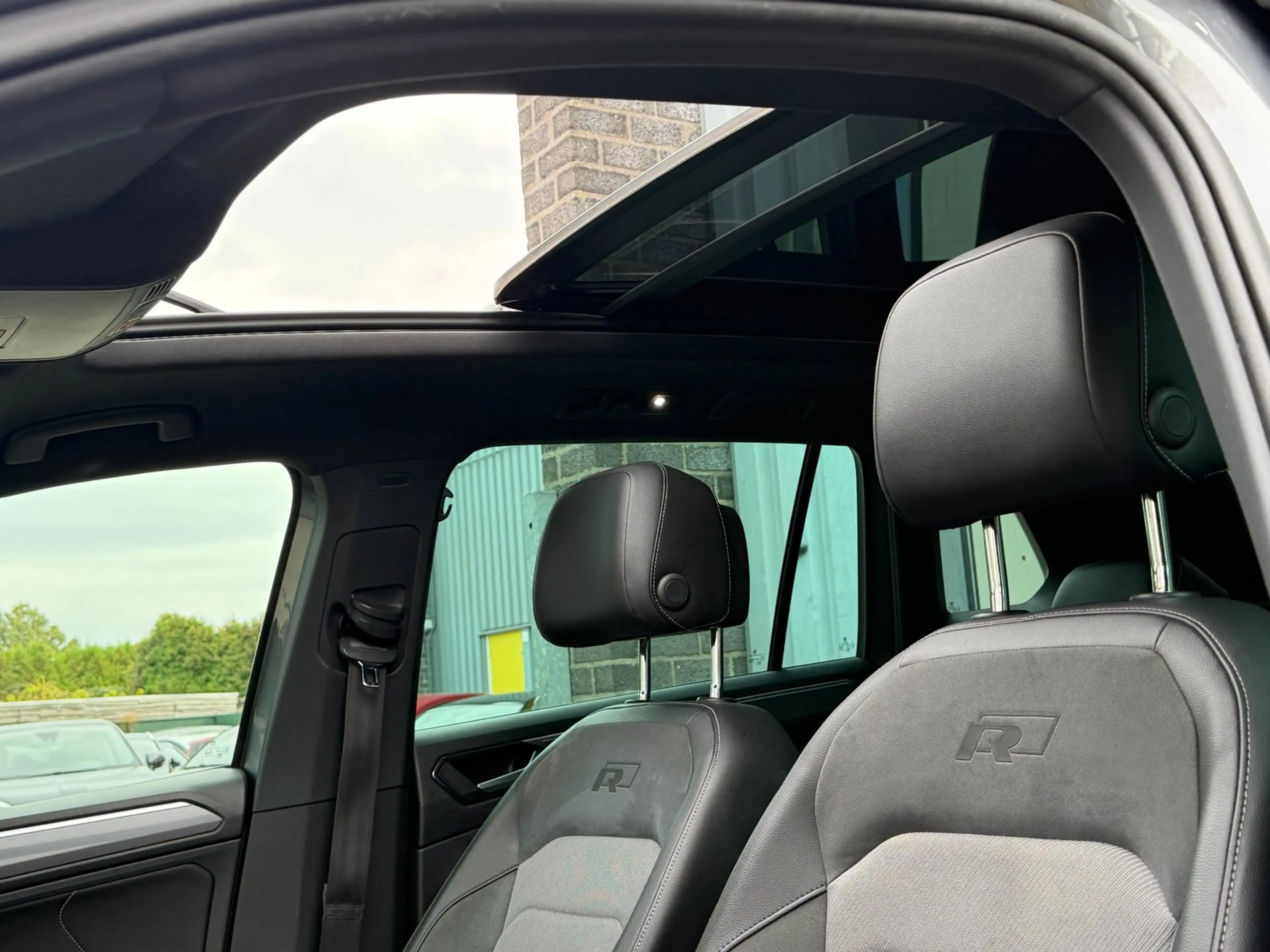 Volkswagen Tiguan 2.0 TSI 4Motion R-Line|Pano|Adaptief|H.U.D.|Keyles — photo 15