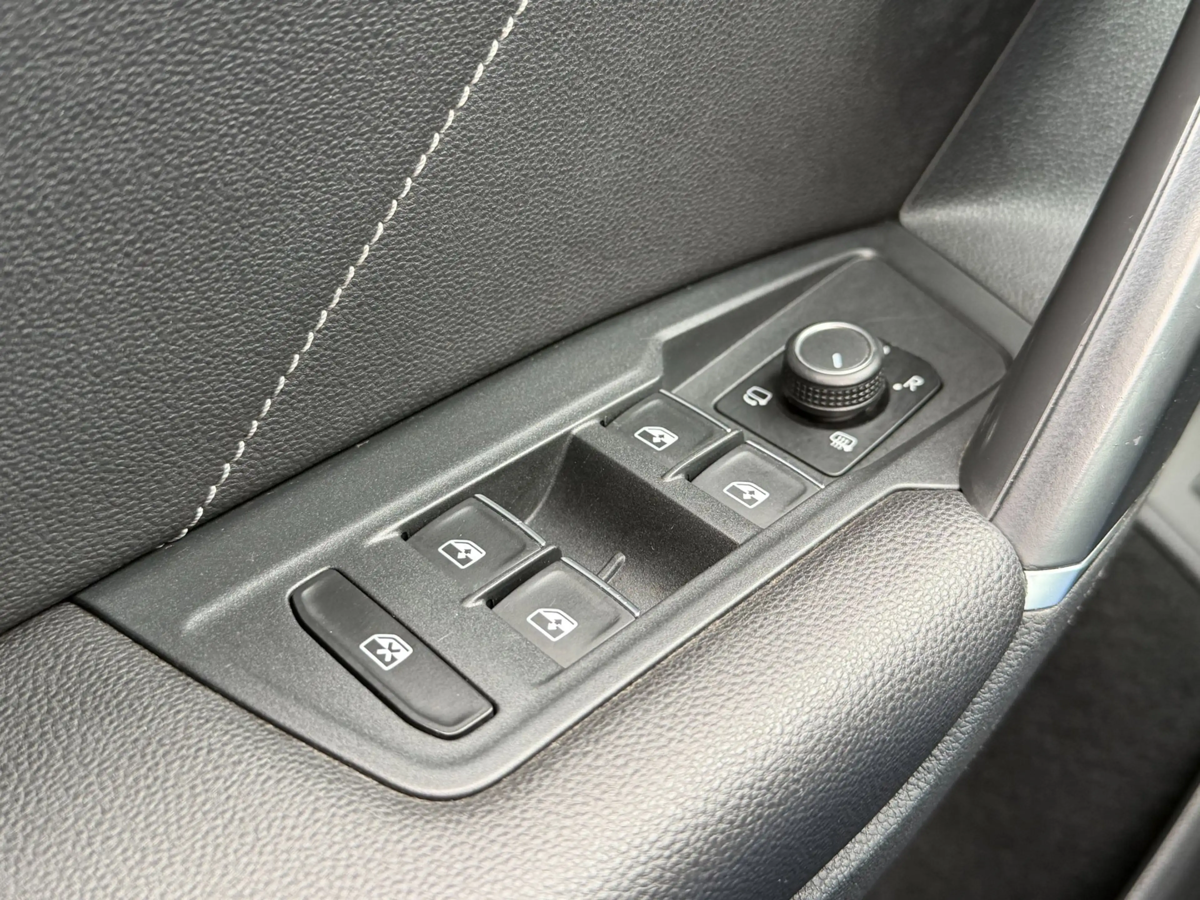 Volkswagen Tiguan 2.0 TSI 4Motion R-Line|Pano|Adaptief|H.U.D.|Keyles — photo 32
