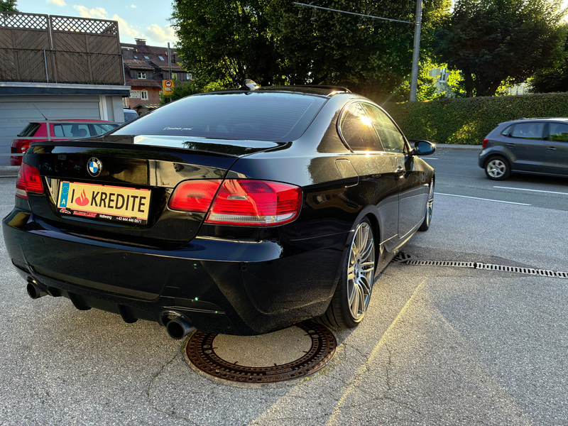 BMW 335 i — photo 11