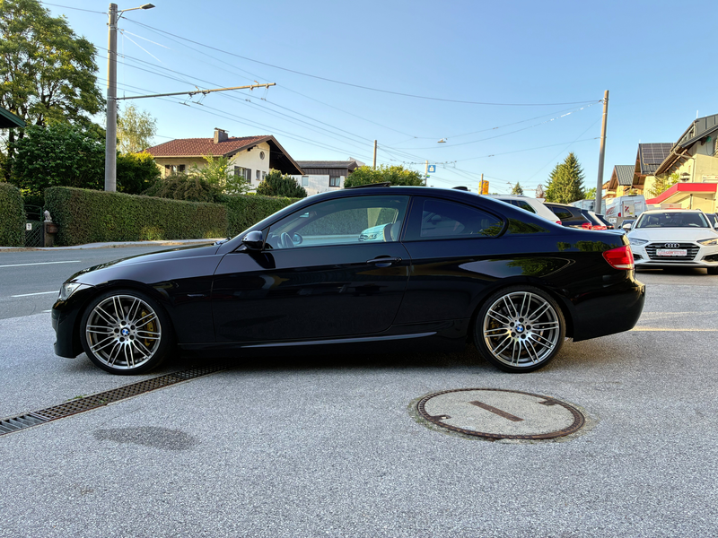 BMW 335 i — photo 8