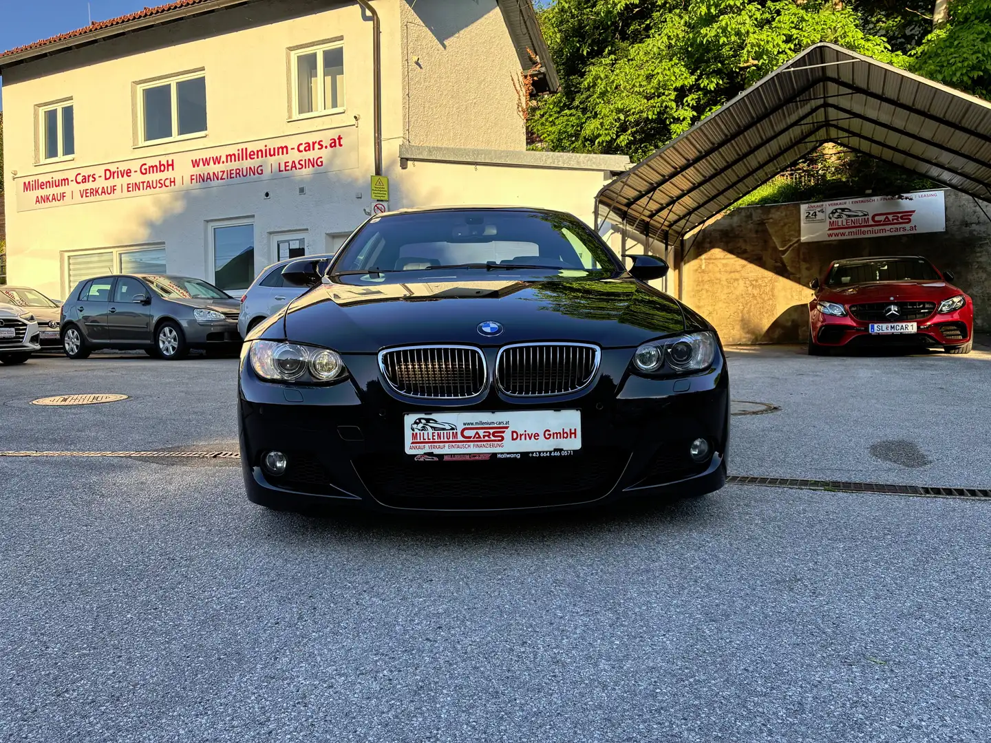 BMW 335 i Cope M SportAut.MMI auf AppleCarPlay undAndroid Schwarz - 2