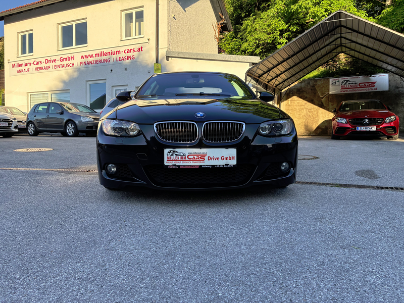 BMW 335 i — photo 6