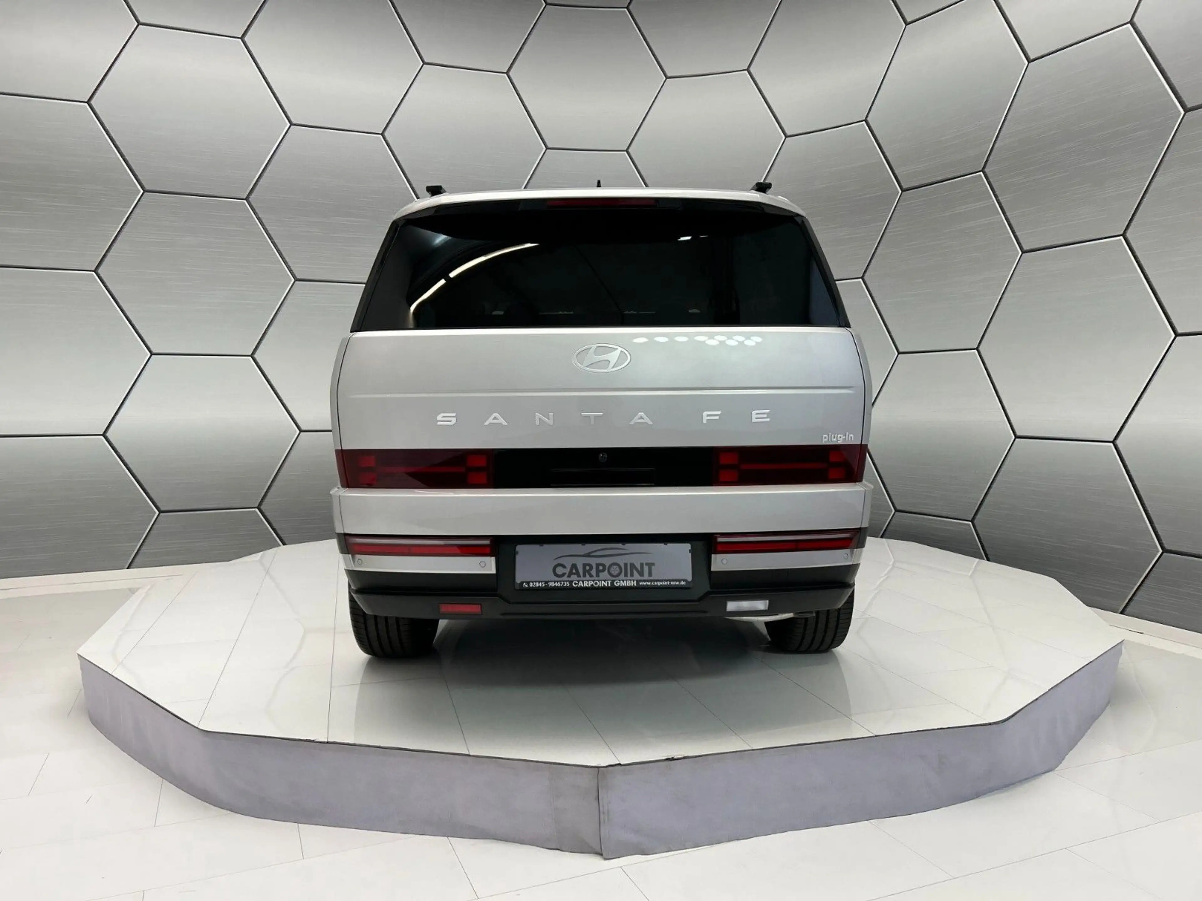 Hyundai SANTA FE 1.6 T-GDI Plug-In-Hyb.Signature 4WD — photo 5