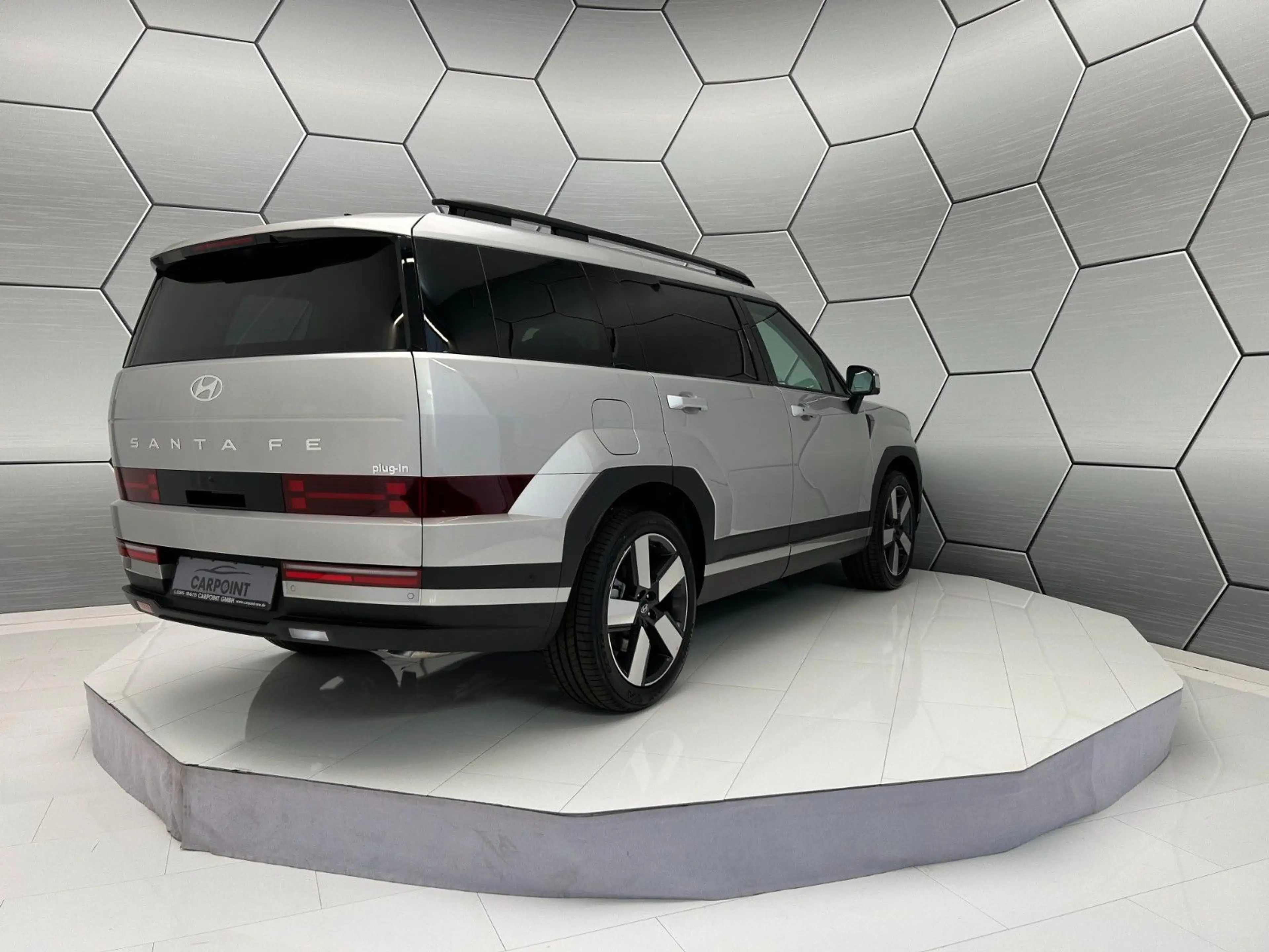 Hyundai SANTA FE 1.6 T-GDI Plug-In-Hyb.Signature 4WD — photo 6