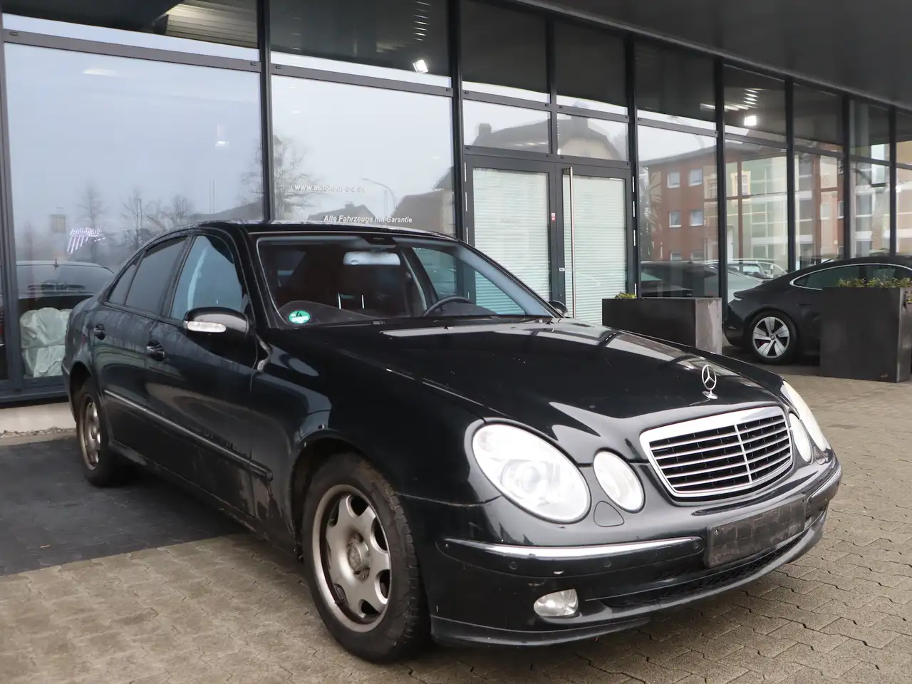 Mercedes-Benz E 280