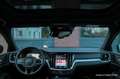 Volvo V60 2.0 B3 R-Design PANO|HUD|360CAM|H/K|TREKHAAK Grijs - thumbnail 9