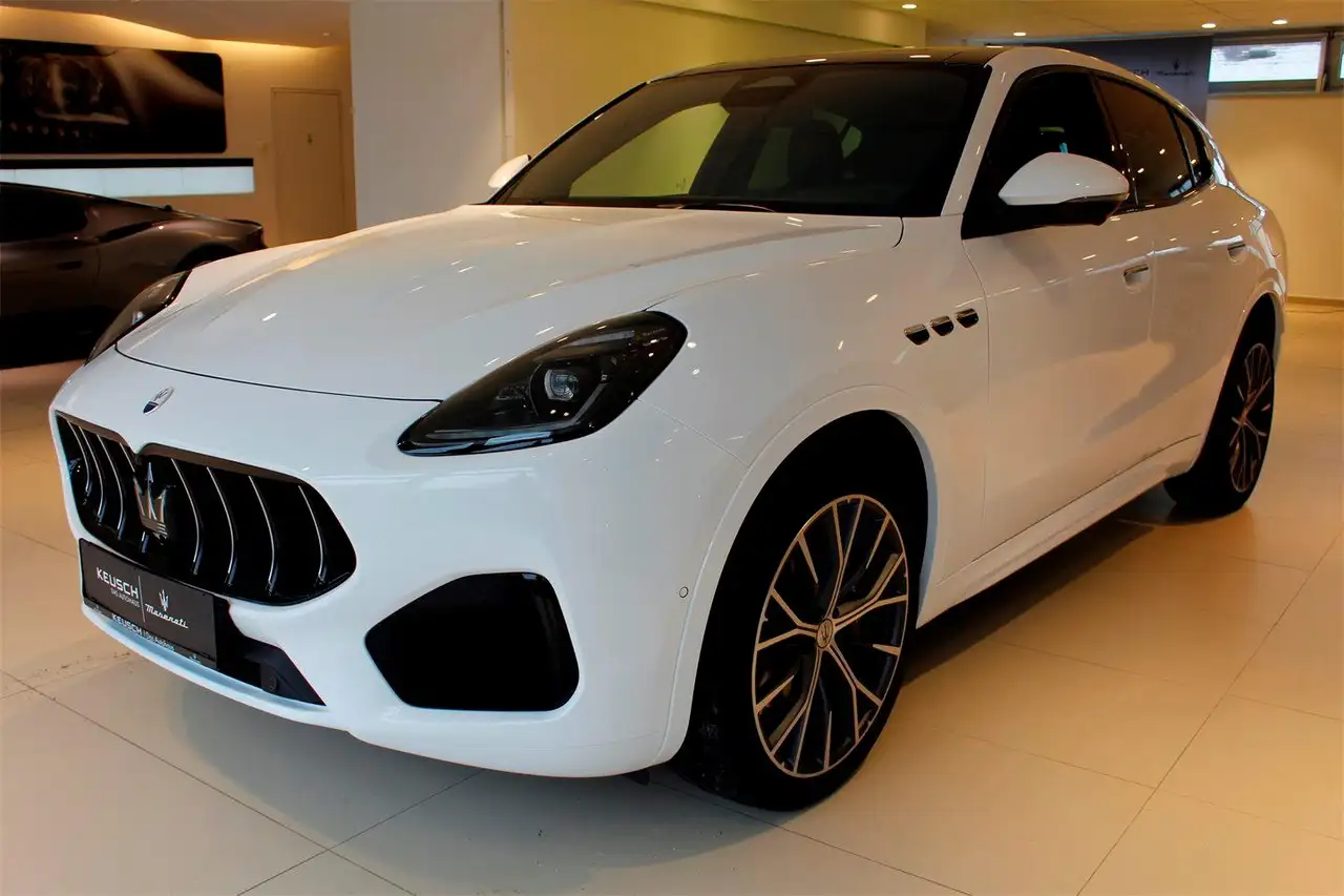 Maserati Grecale 2023