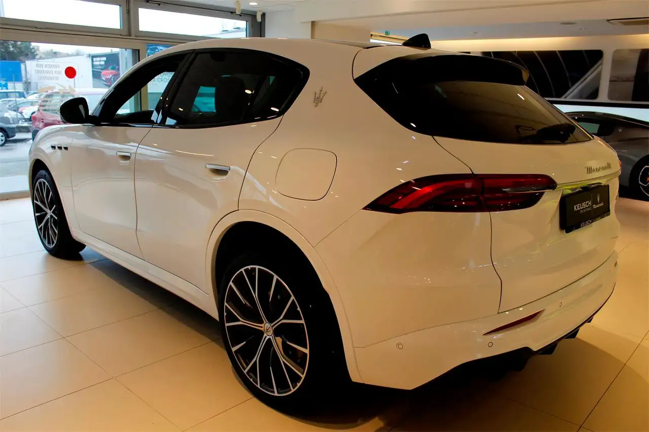 Maserati Grecale 2023