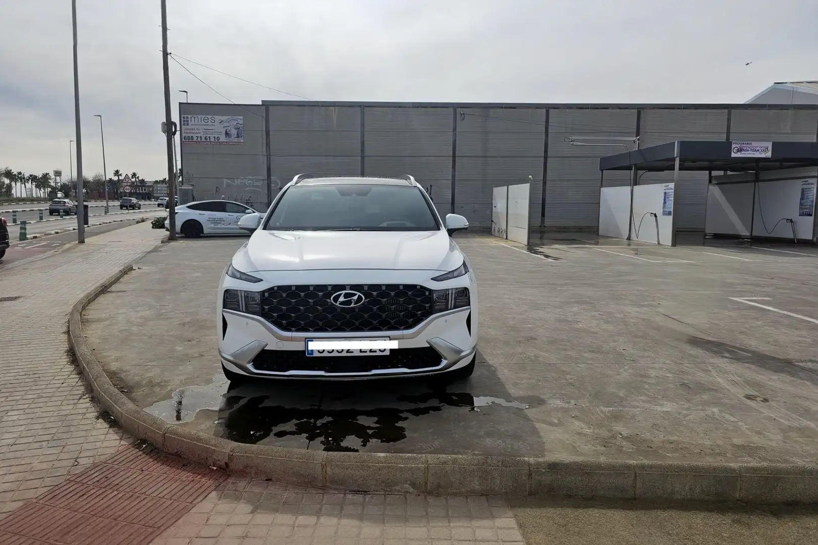 Hyundai SANTA FE PHEV Style AWD 7 plazas, blanco perlado, napa tan Blanco - 2
