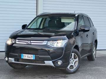 FULL-OPTIONAL 7posti AWD 2.2 150cv gancio di traino registro manutenzioni 2 set cerchi estive/invernali