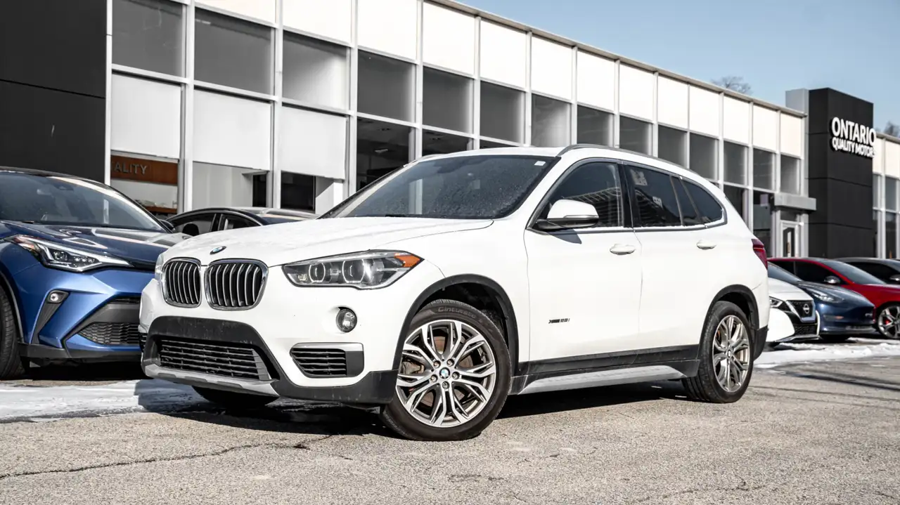 BMW X1 снимка BMW X1