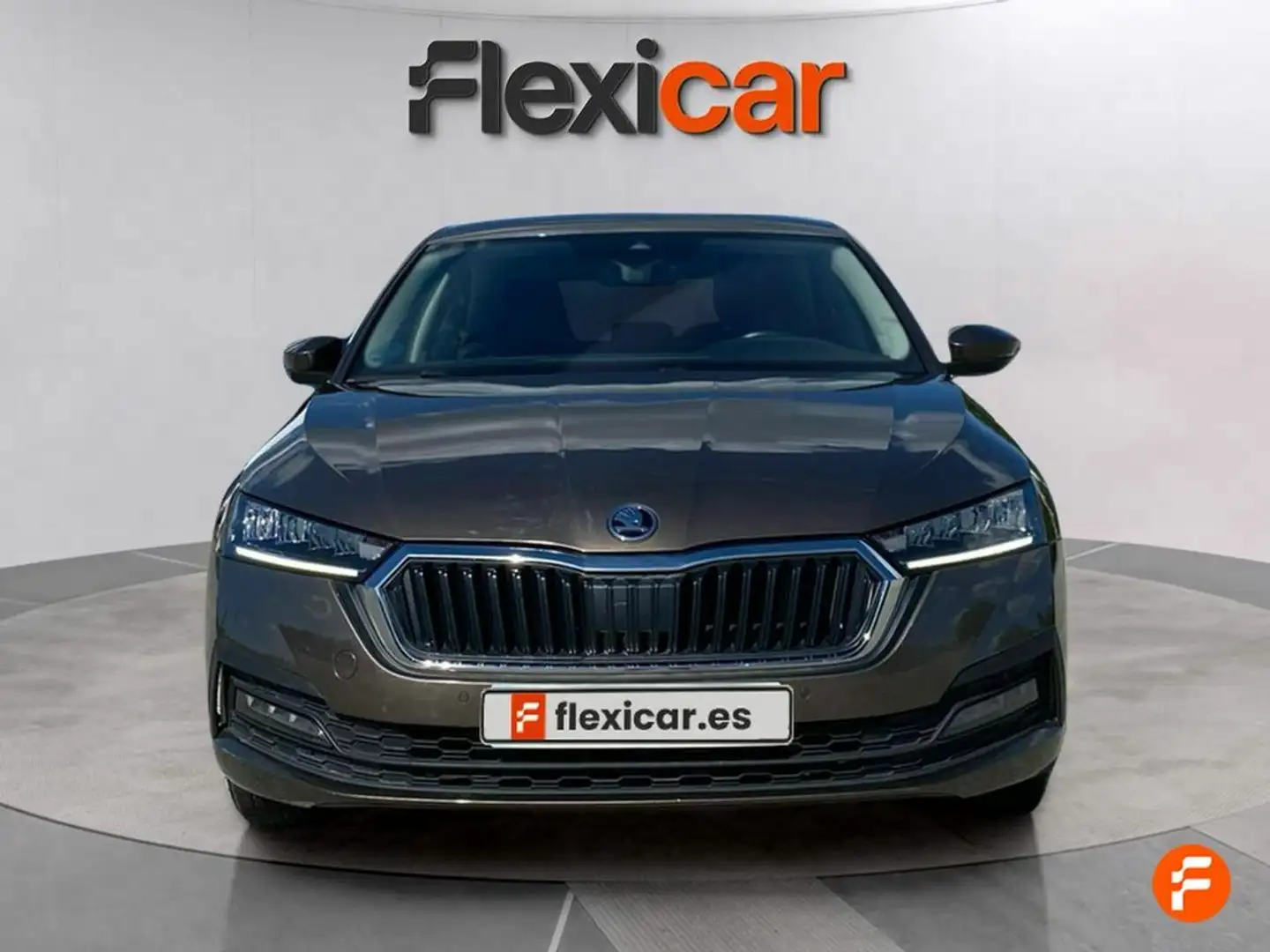 Skoda Octavia 1.5 TSI m-HEV 110kW (150CV) DSG Ambition Amarillo - 2