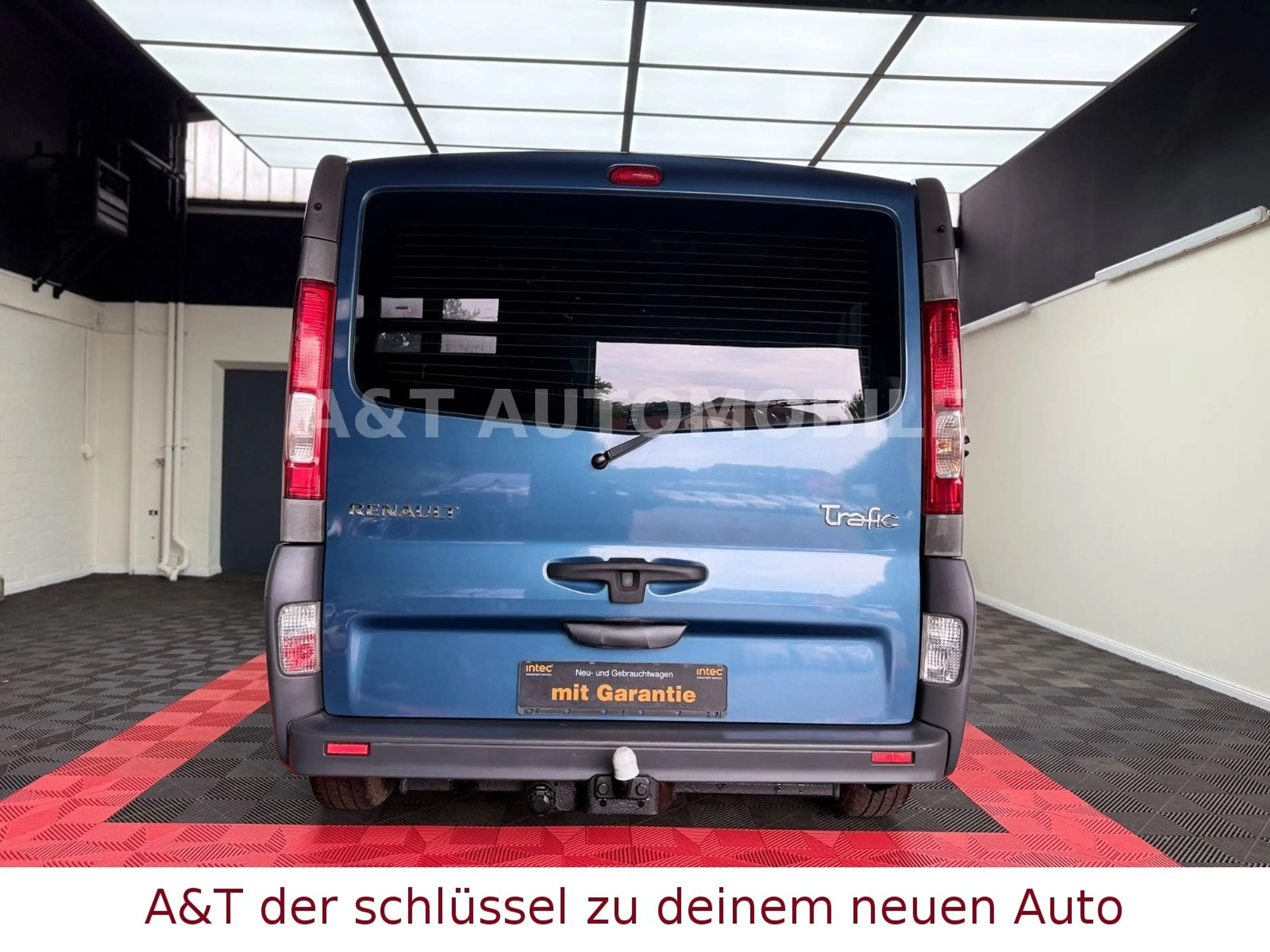 Renault Trafic Combi L2H1 2,9t verglast.9SITZER:TÜV NEU — photo 8