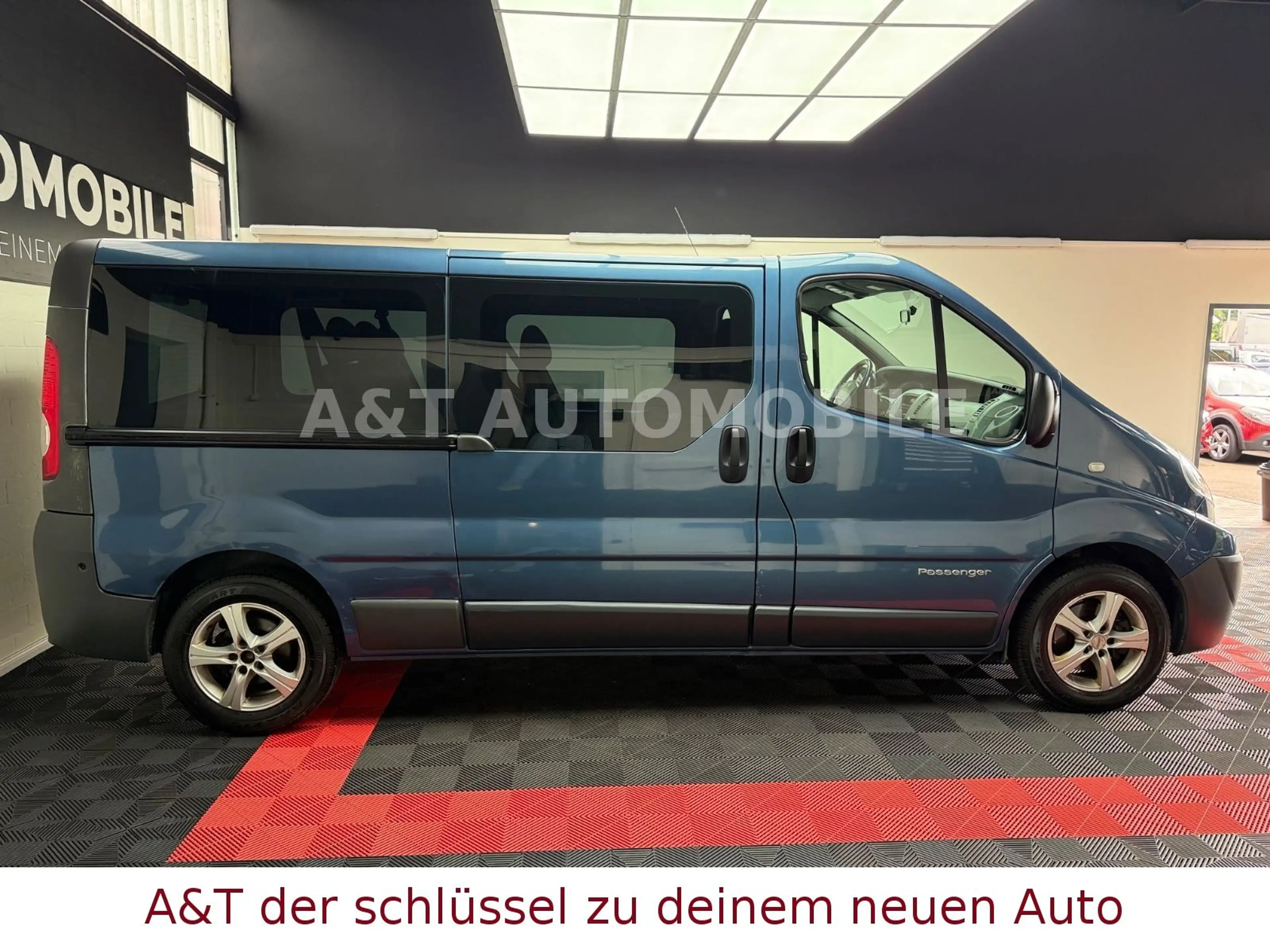 Renault Trafic Combi L2H1 2,9t verglast.9SITZER:TÜV NEU — photo 5