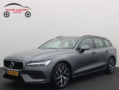 Volvo V60 2.0 T4 Momentum CARPLAY / DAB+ / ACC / DODEHOEK /